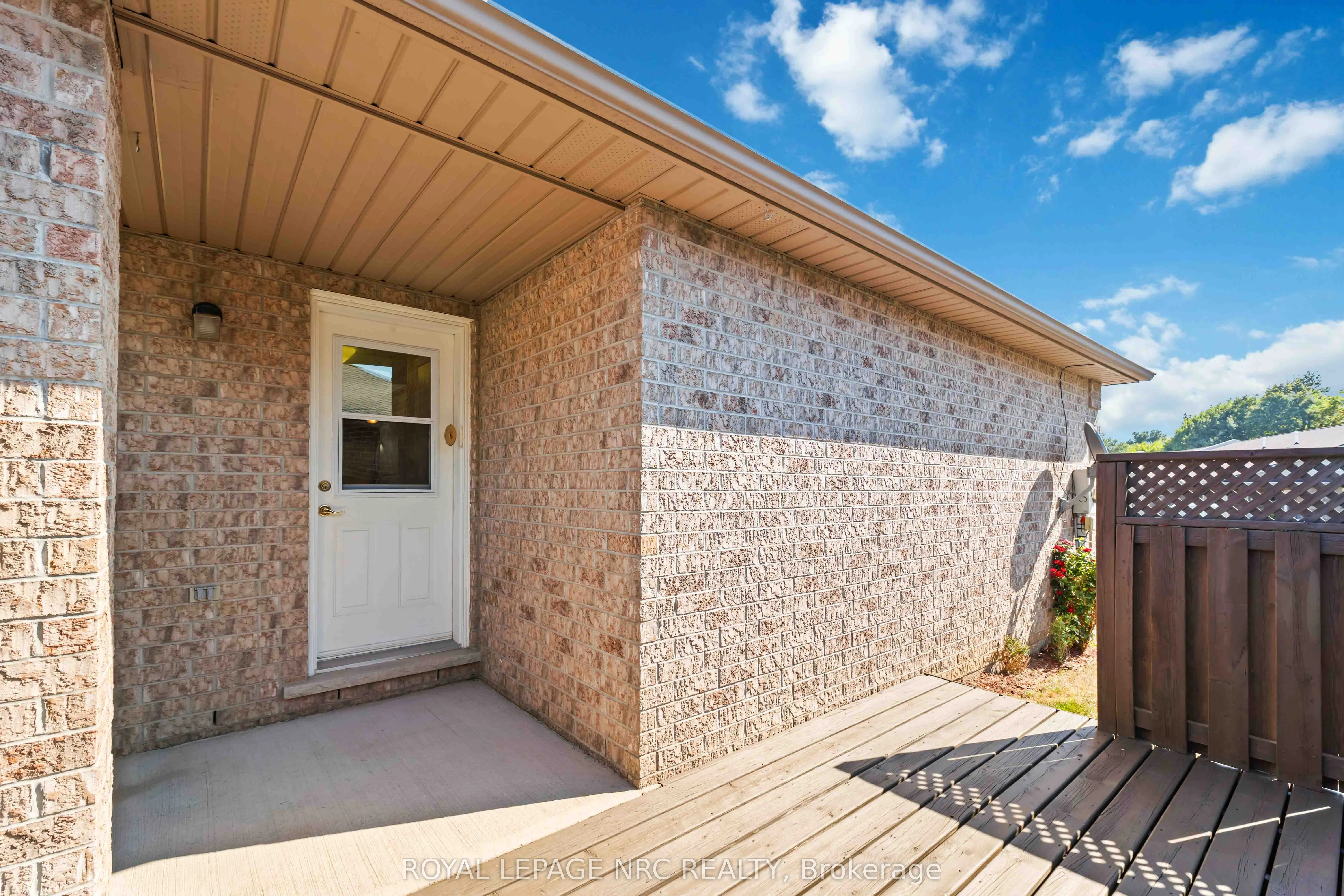 3900 Rainbow Lane