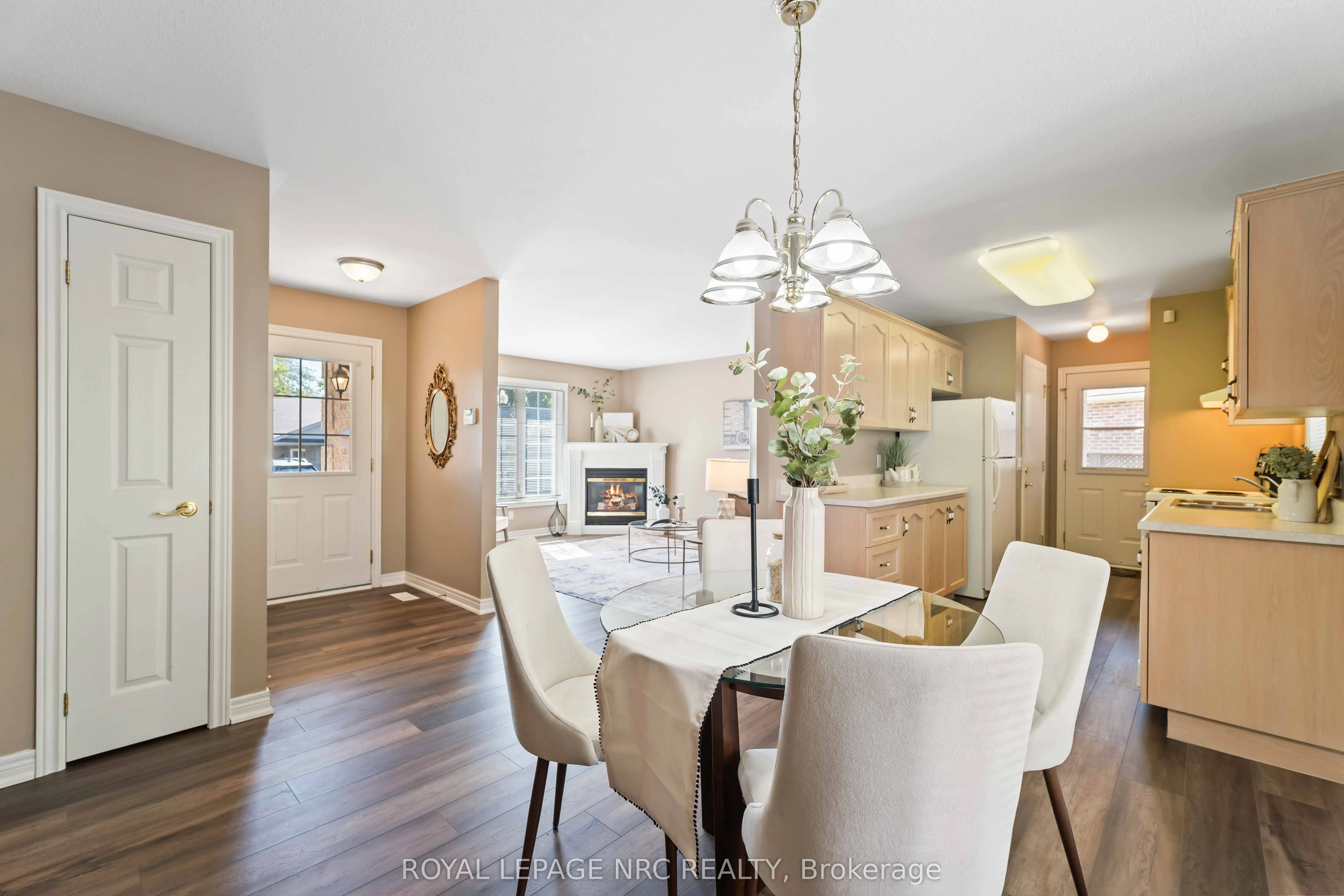 3900 Rainbow Lane