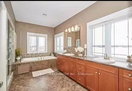 1310 St. Paul Street W, #Unit A
