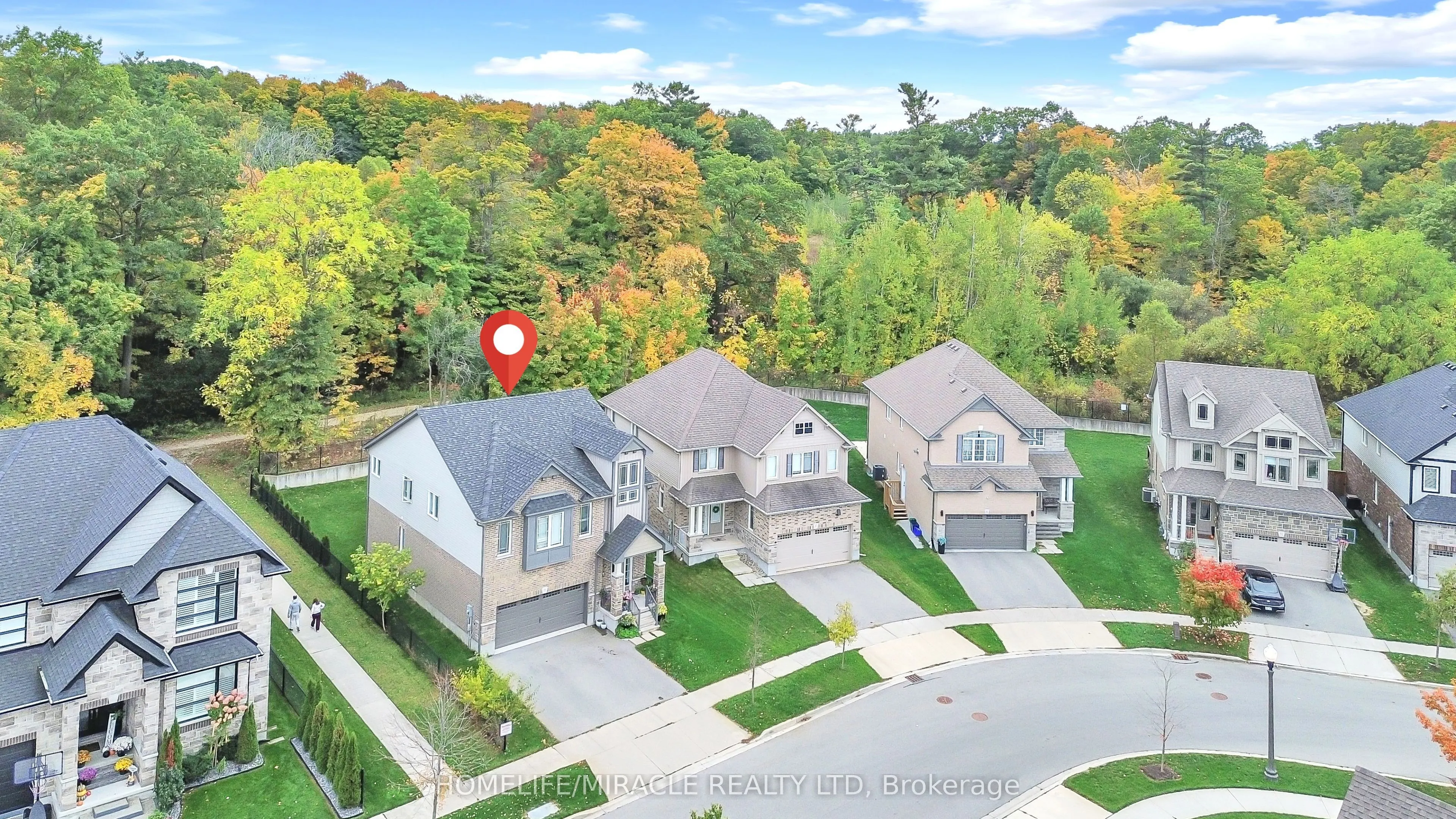 79 Elmbank Trail