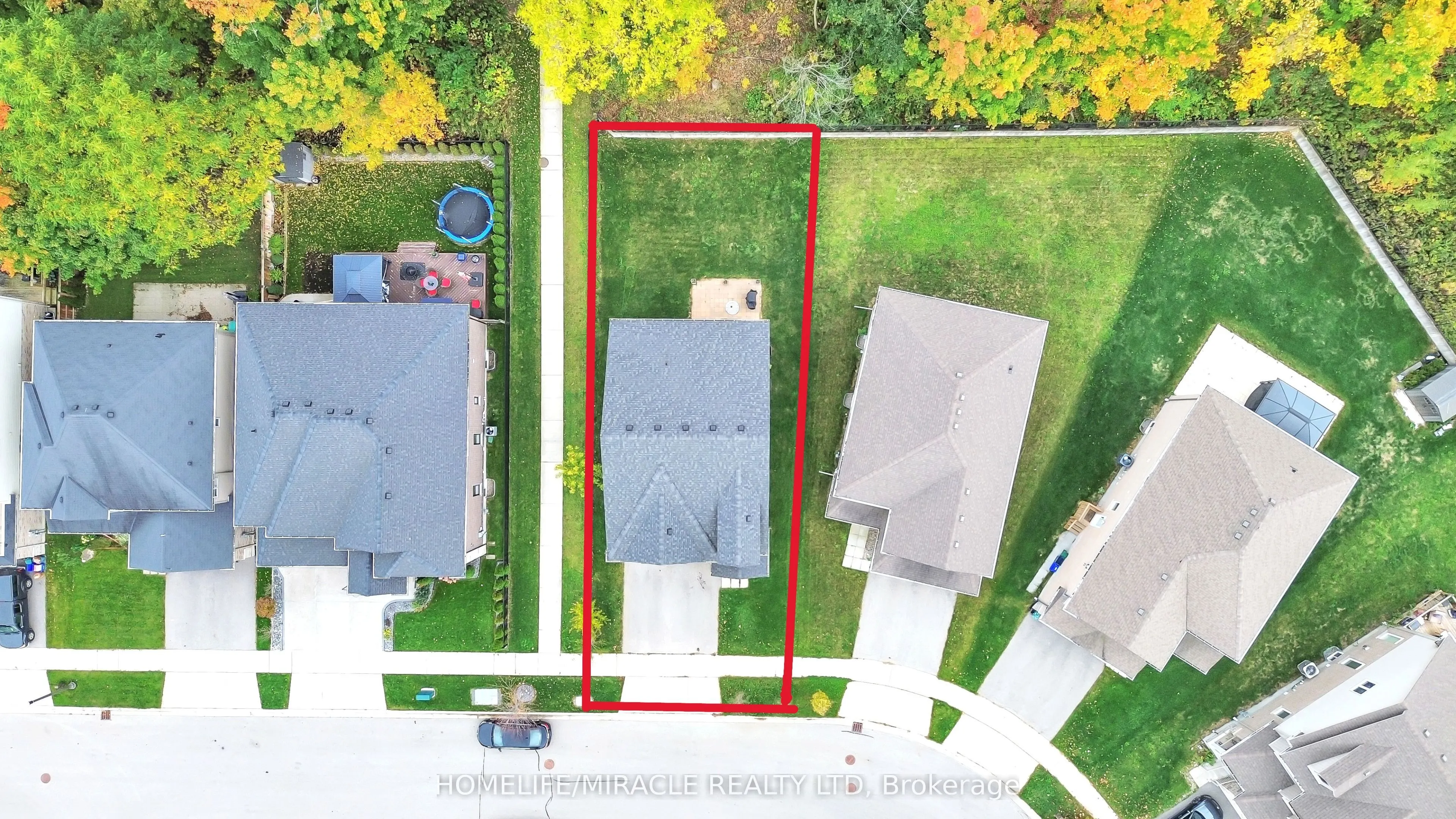 79 Elmbank Trail