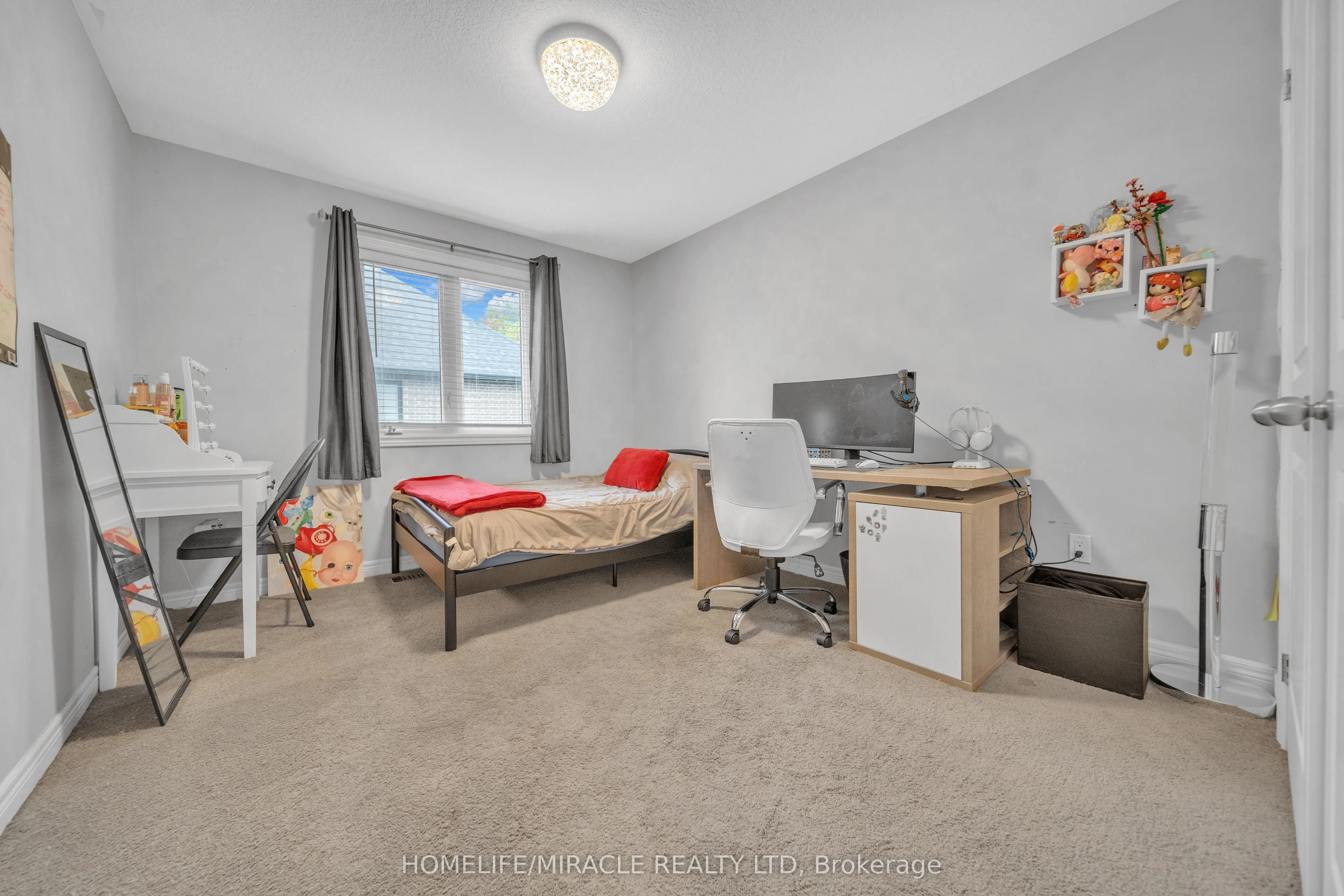 79 Elmbank Trail