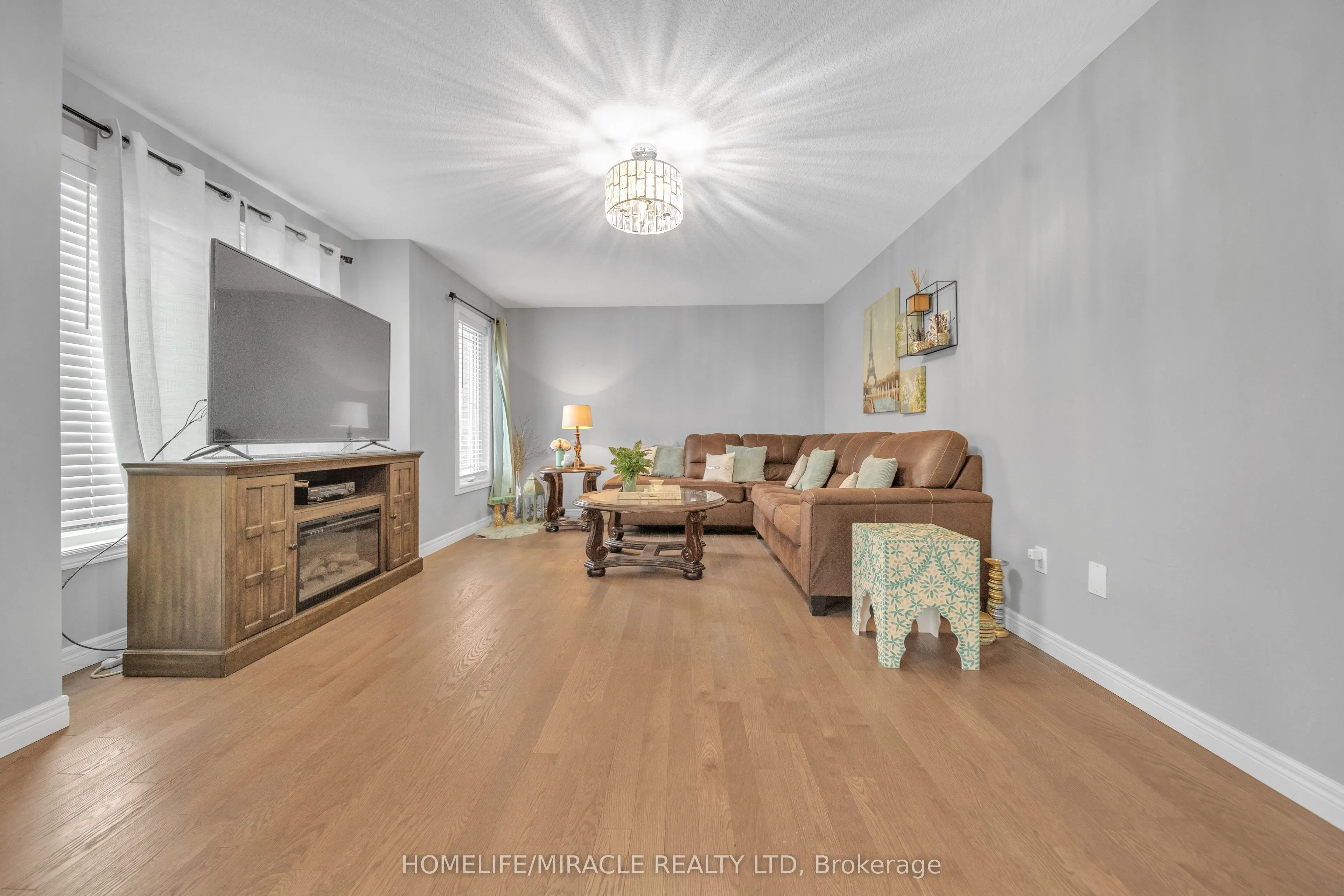 79 Elmbank Trail