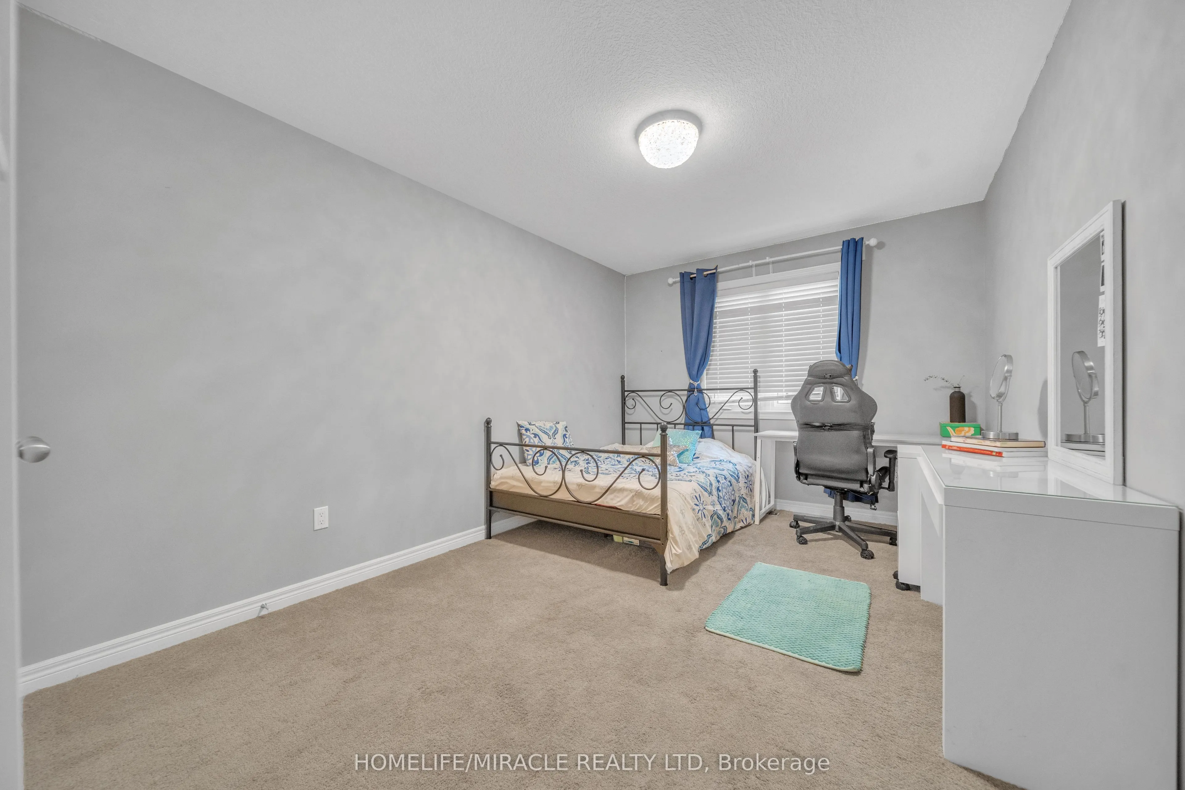 79 Elmbank Trail