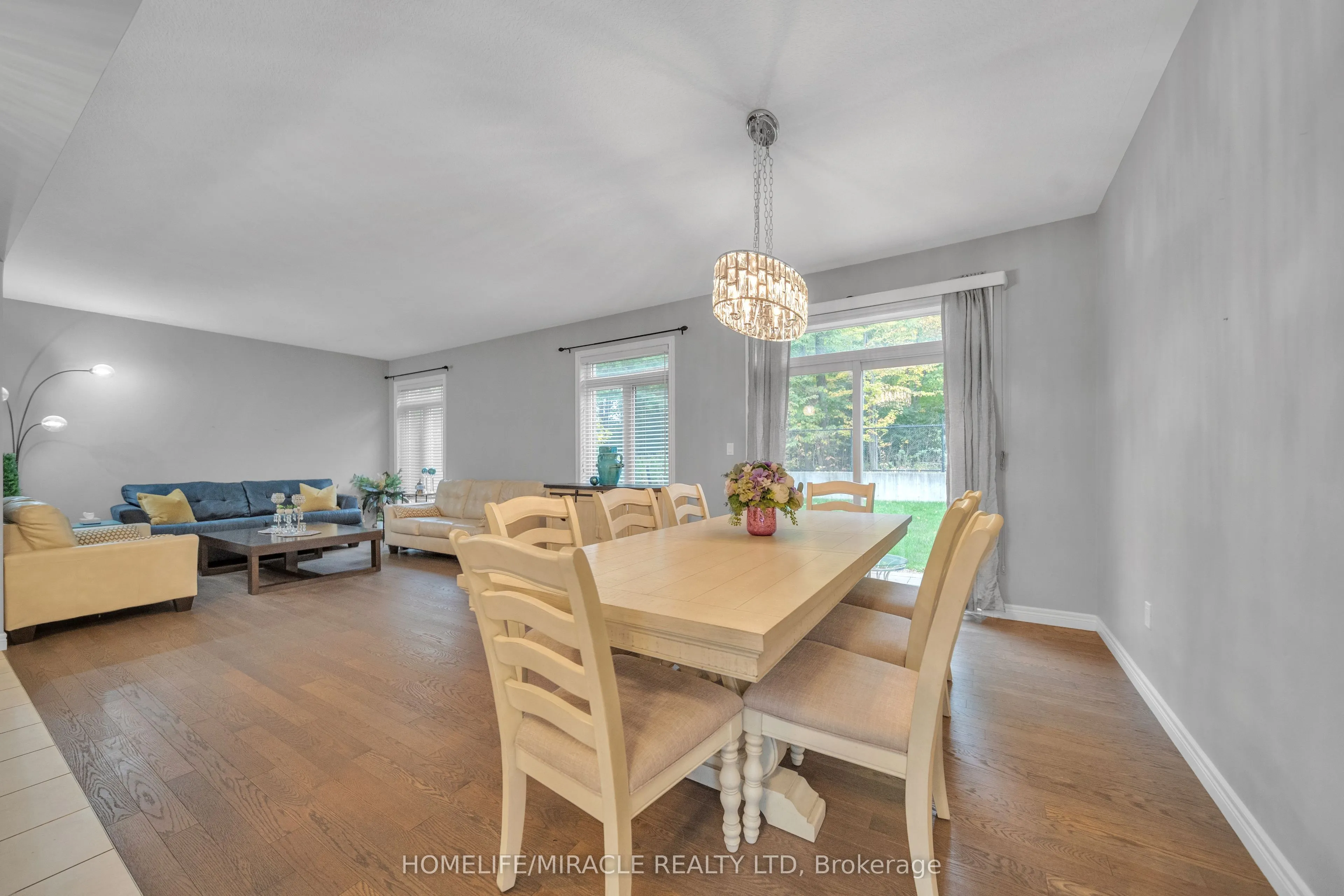 79 Elmbank Trail