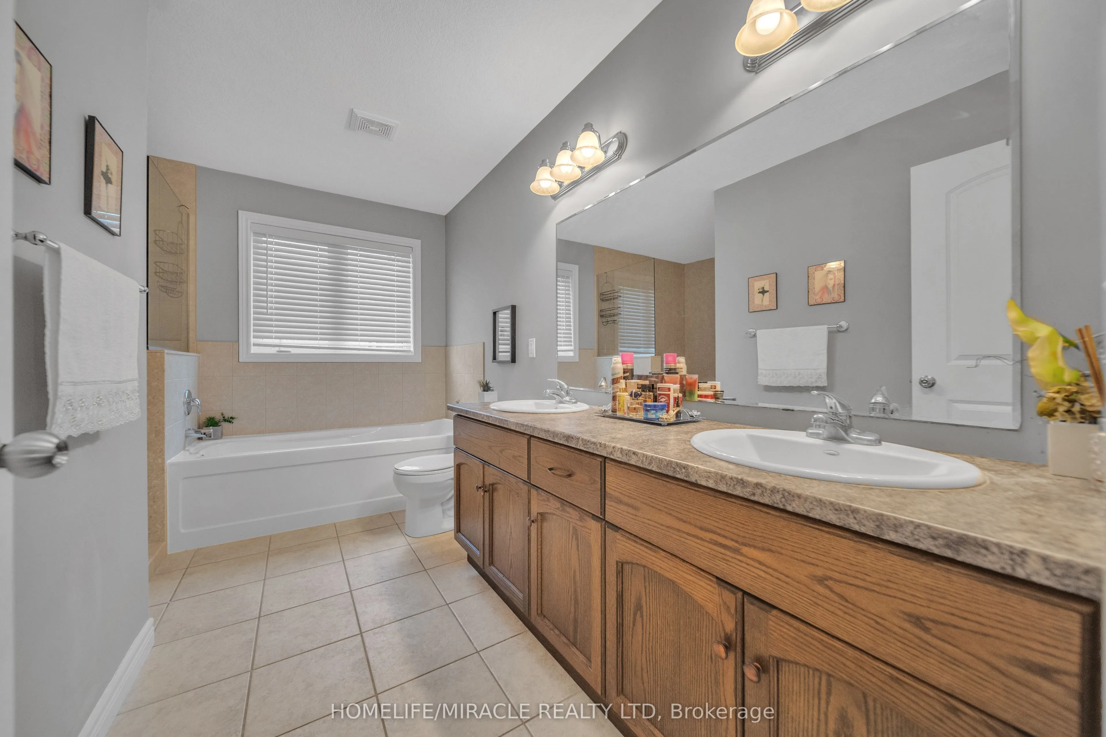 79 Elmbank Trail