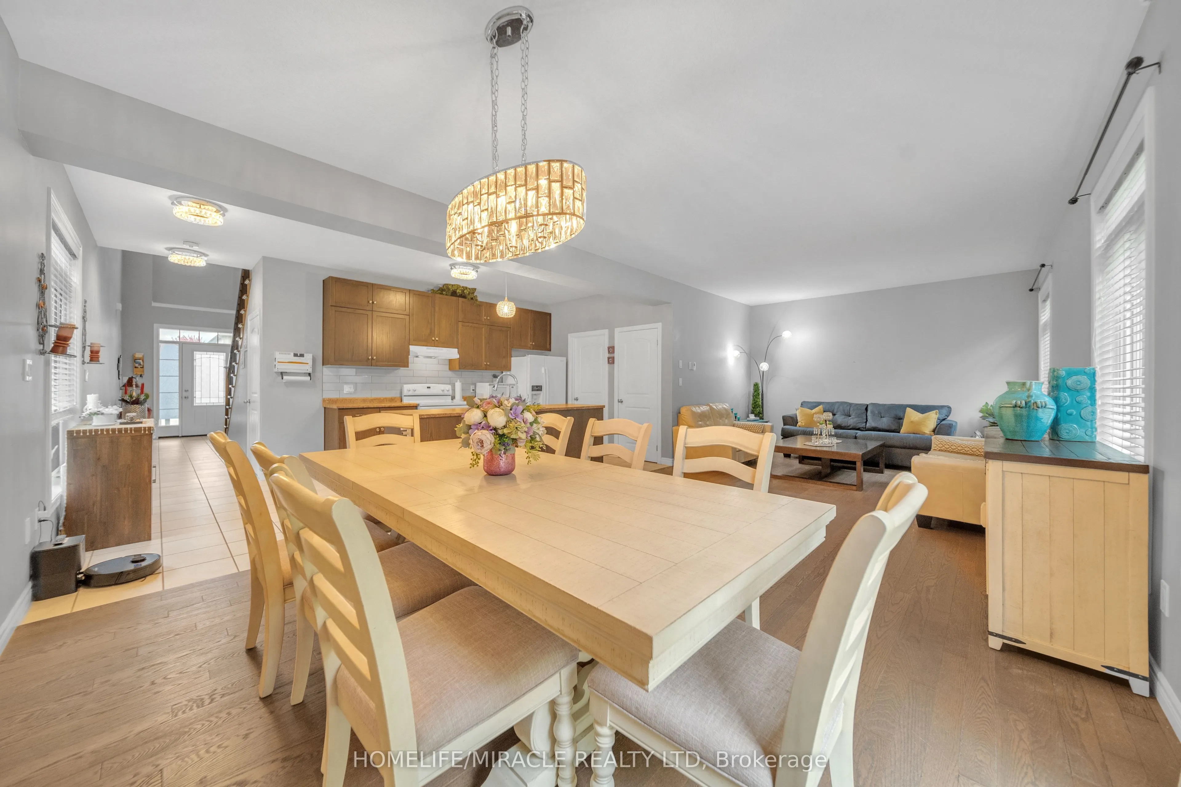 79 Elmbank Trail