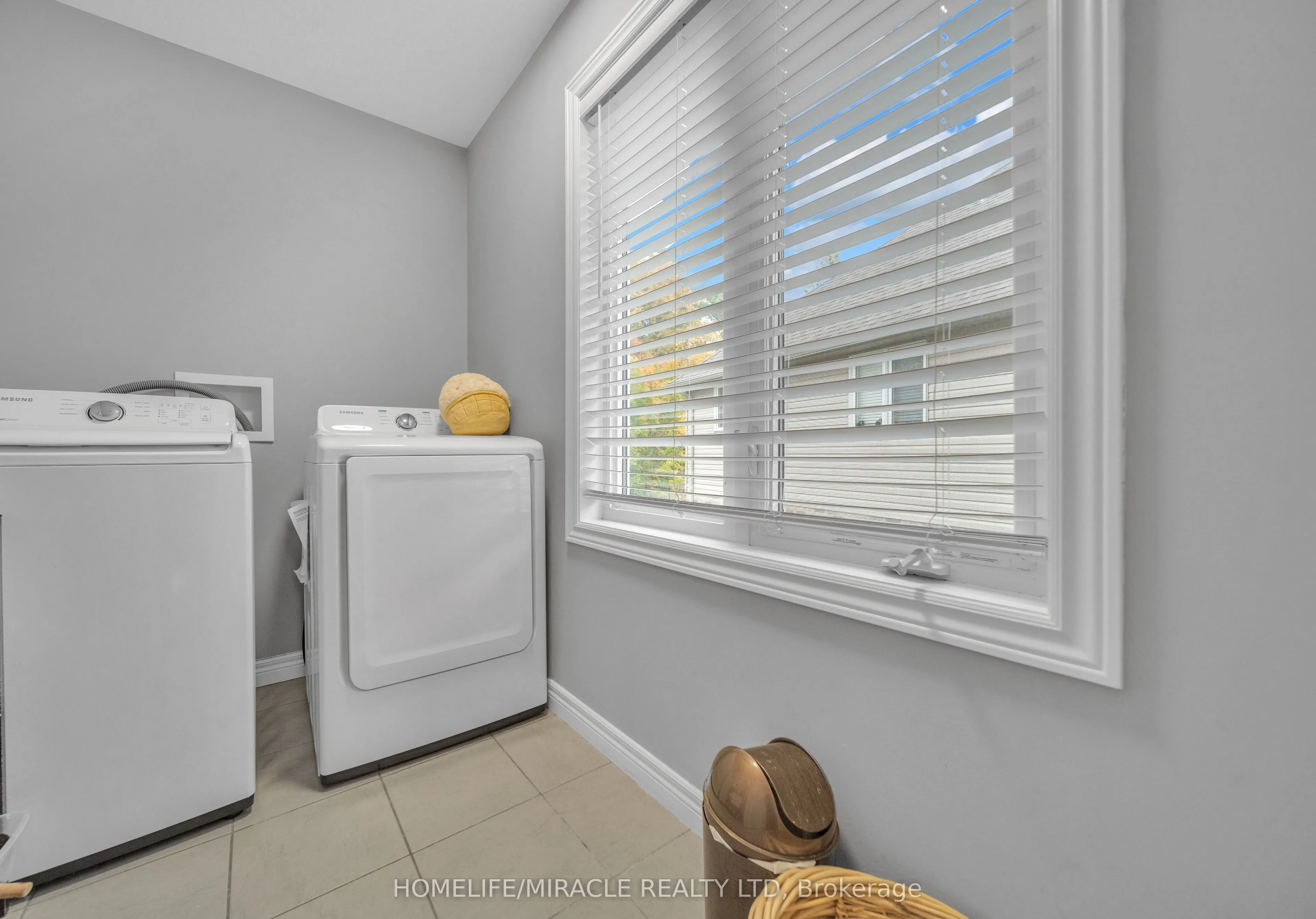 79 Elmbank Trail