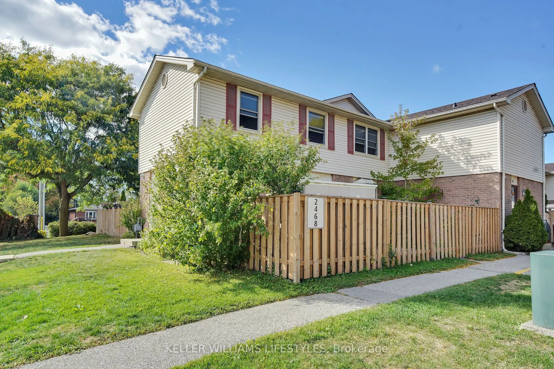 230 Clarke Road, #4