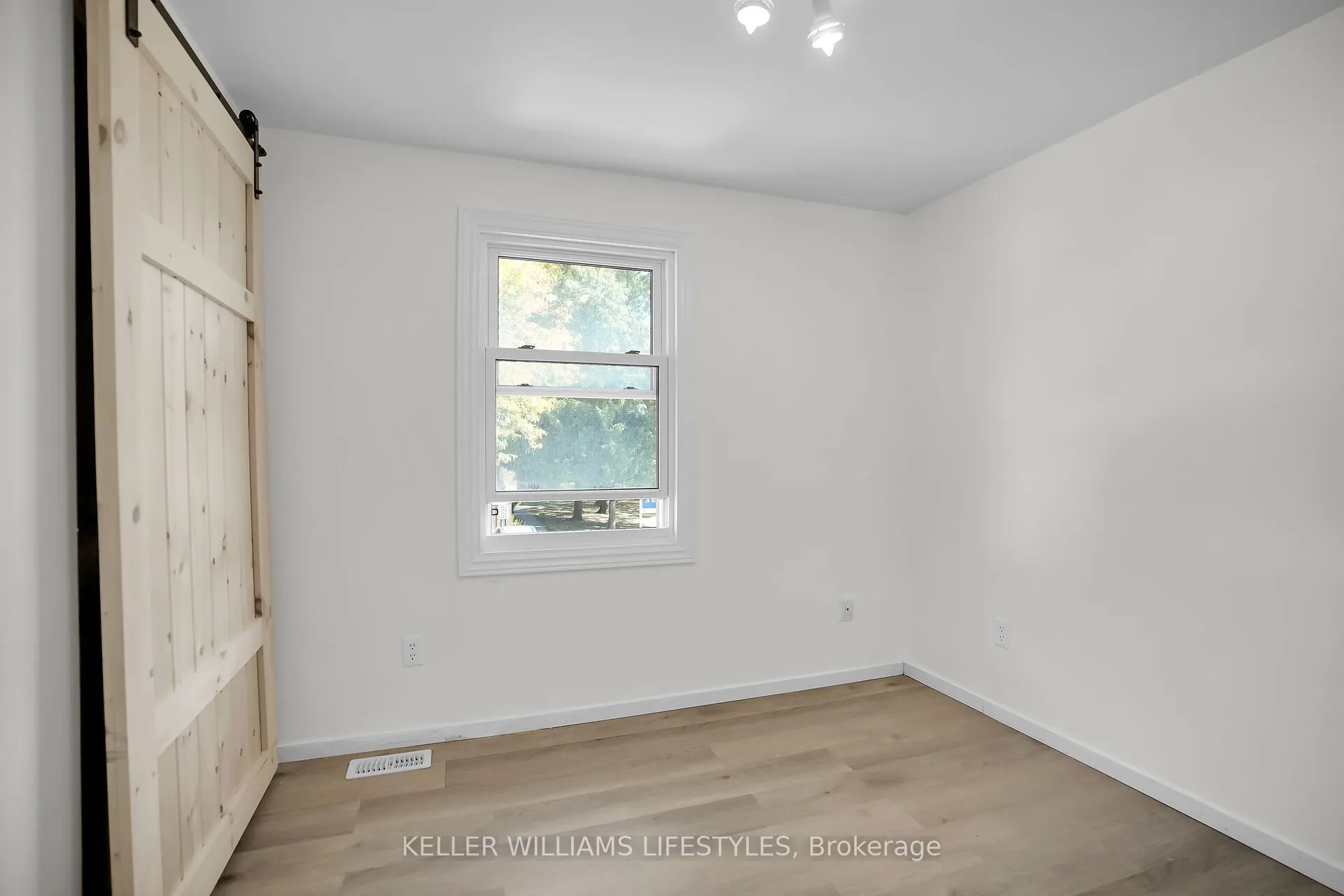 230 Clarke Road, #4