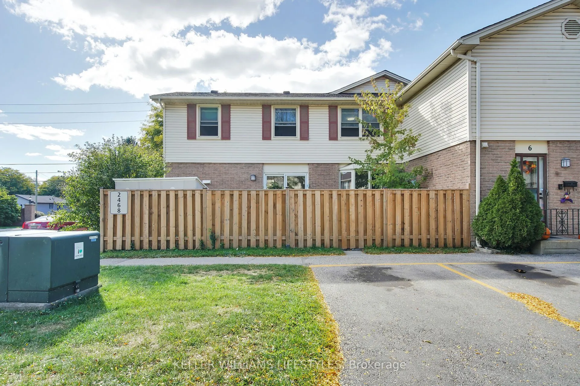 230 Clarke Road, #4