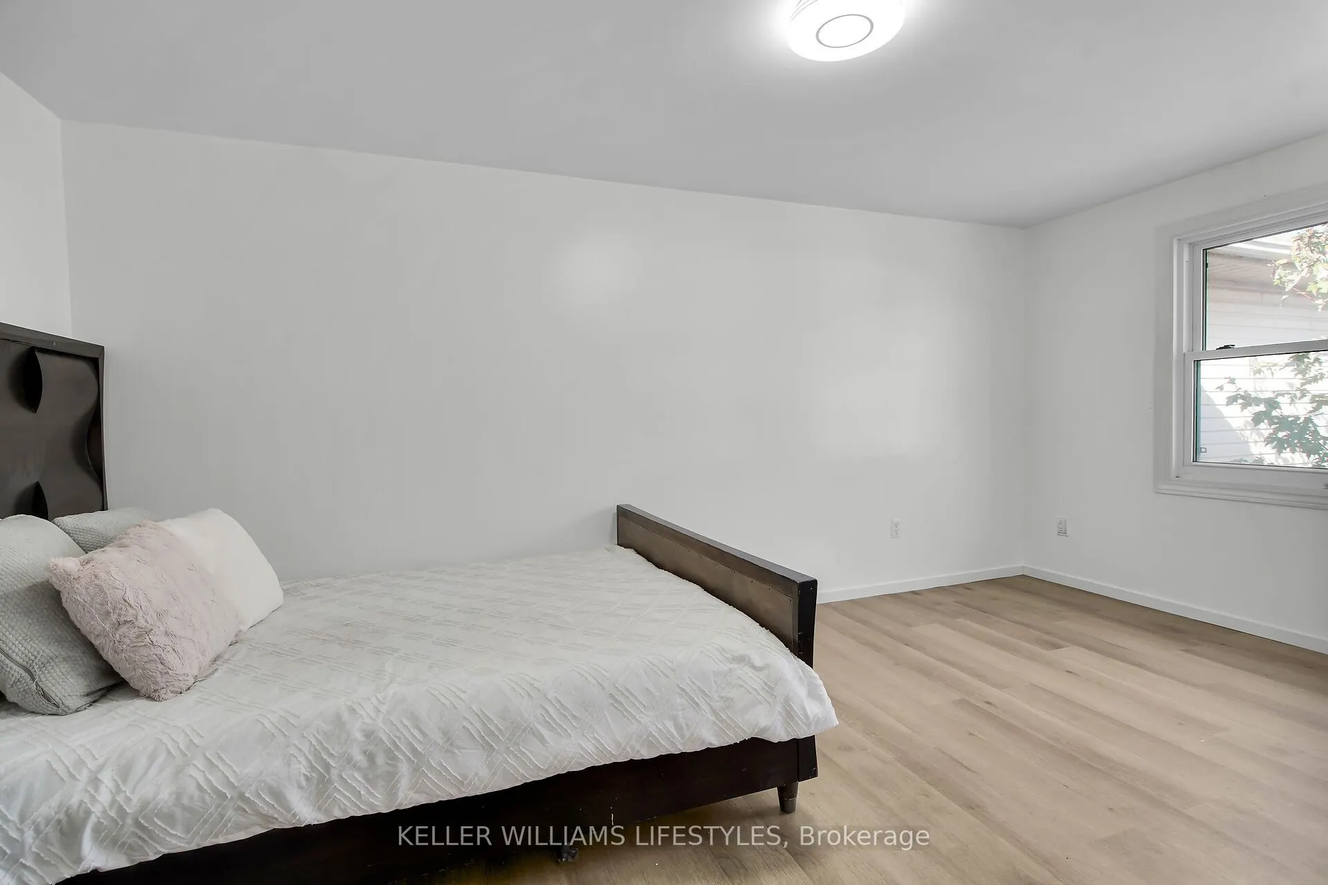 230 Clarke Road, #4