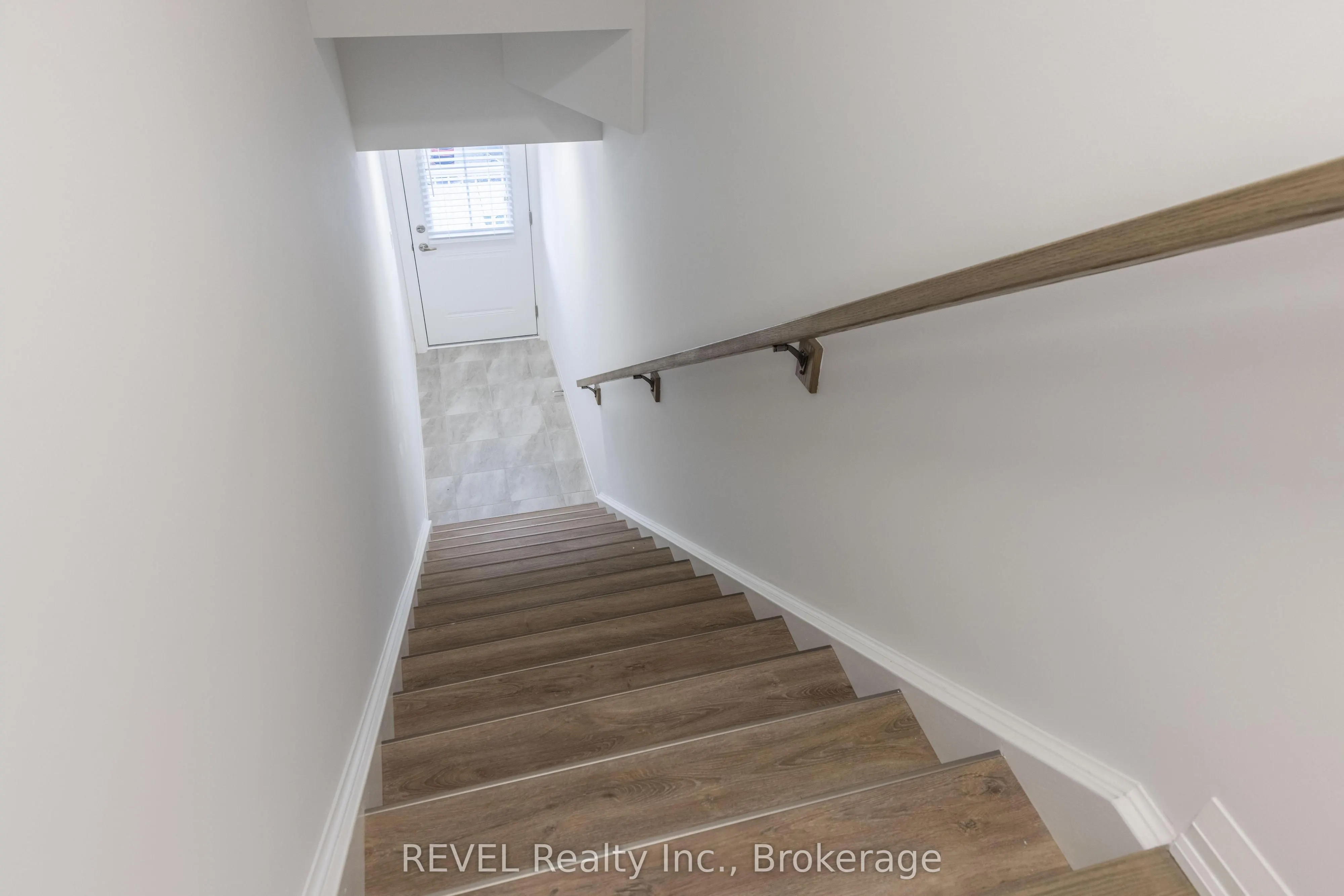 35 Southworth Street N, #34