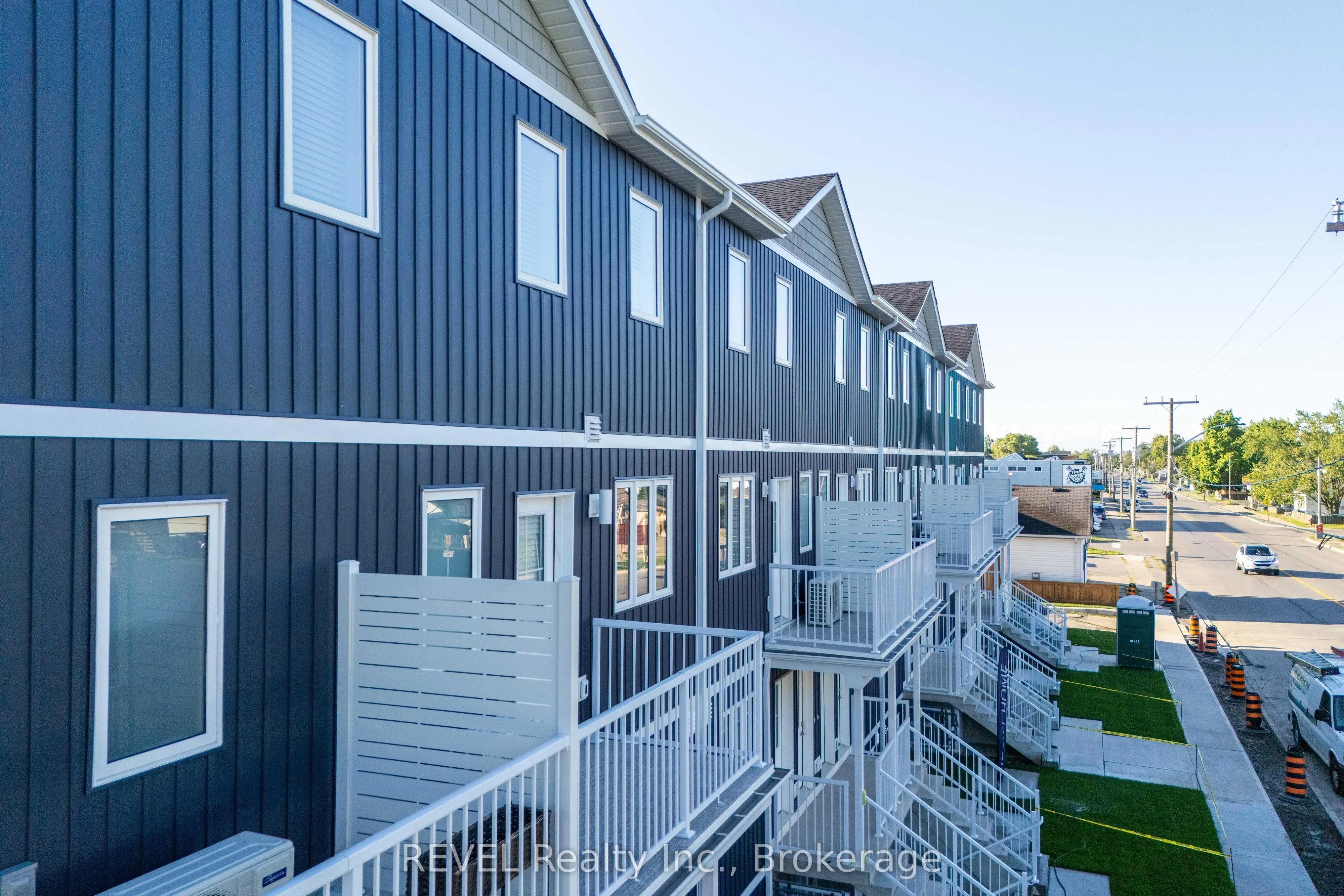 35 Southworth Street N, #34