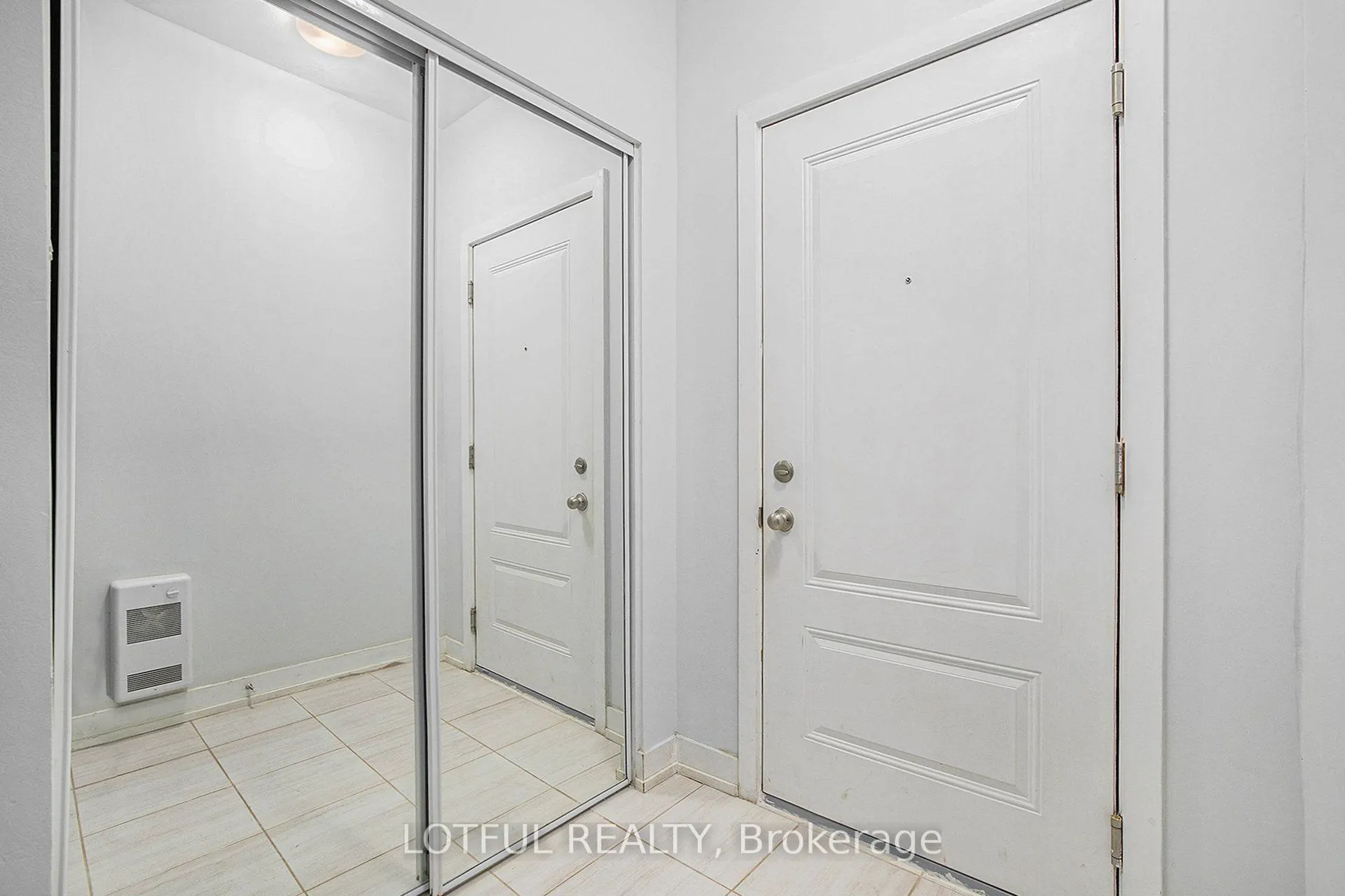 288 Anyolite Private, #103