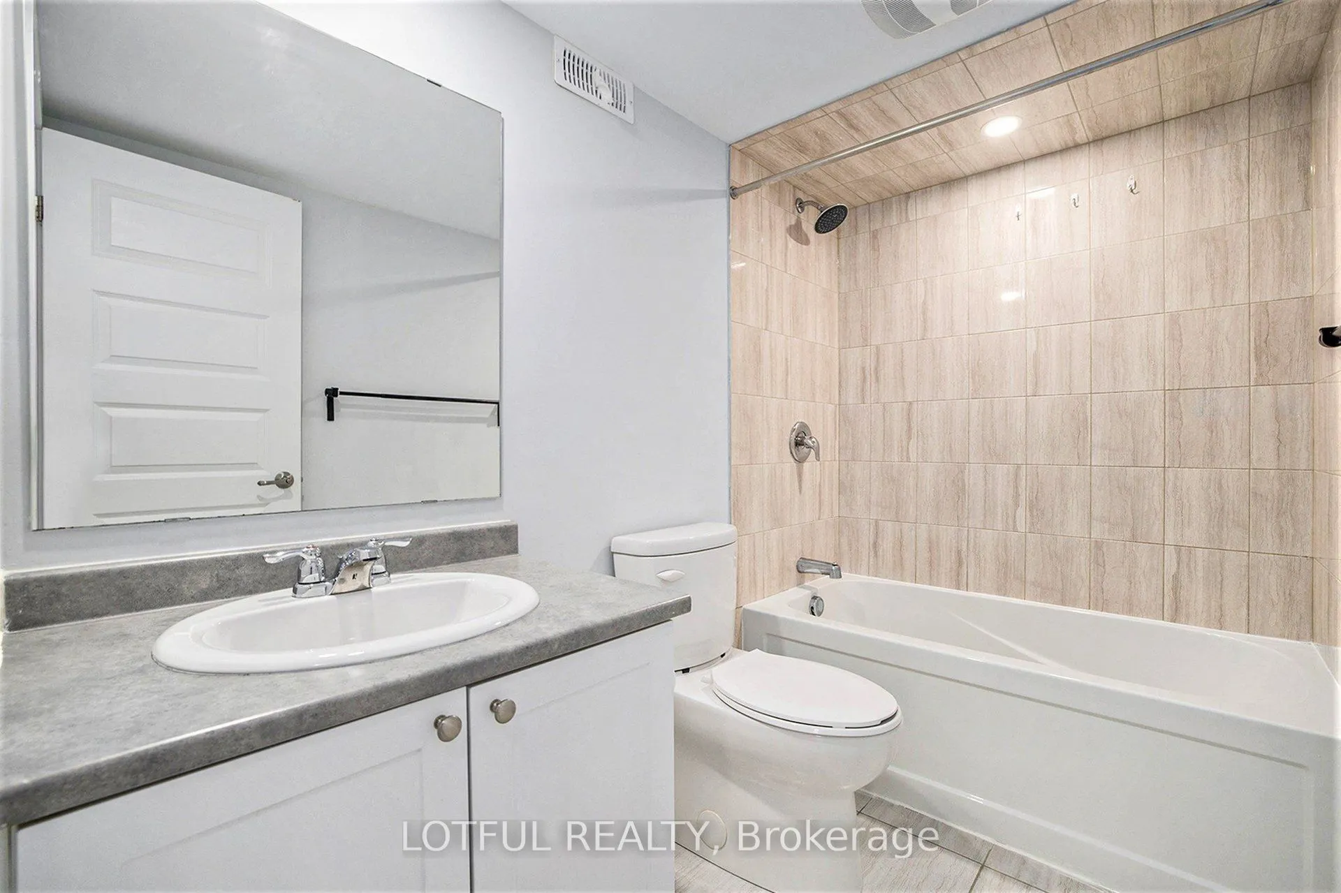 288 Anyolite Private, #103
