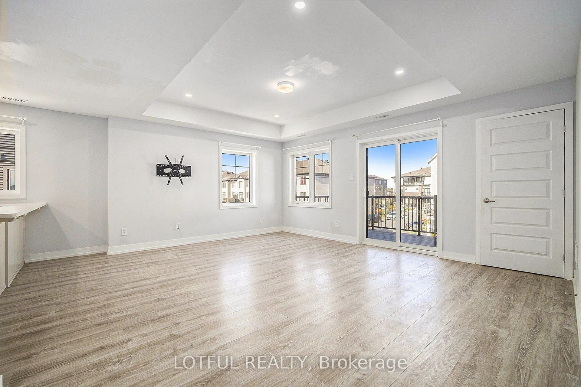 288 Anyolite Private, #103