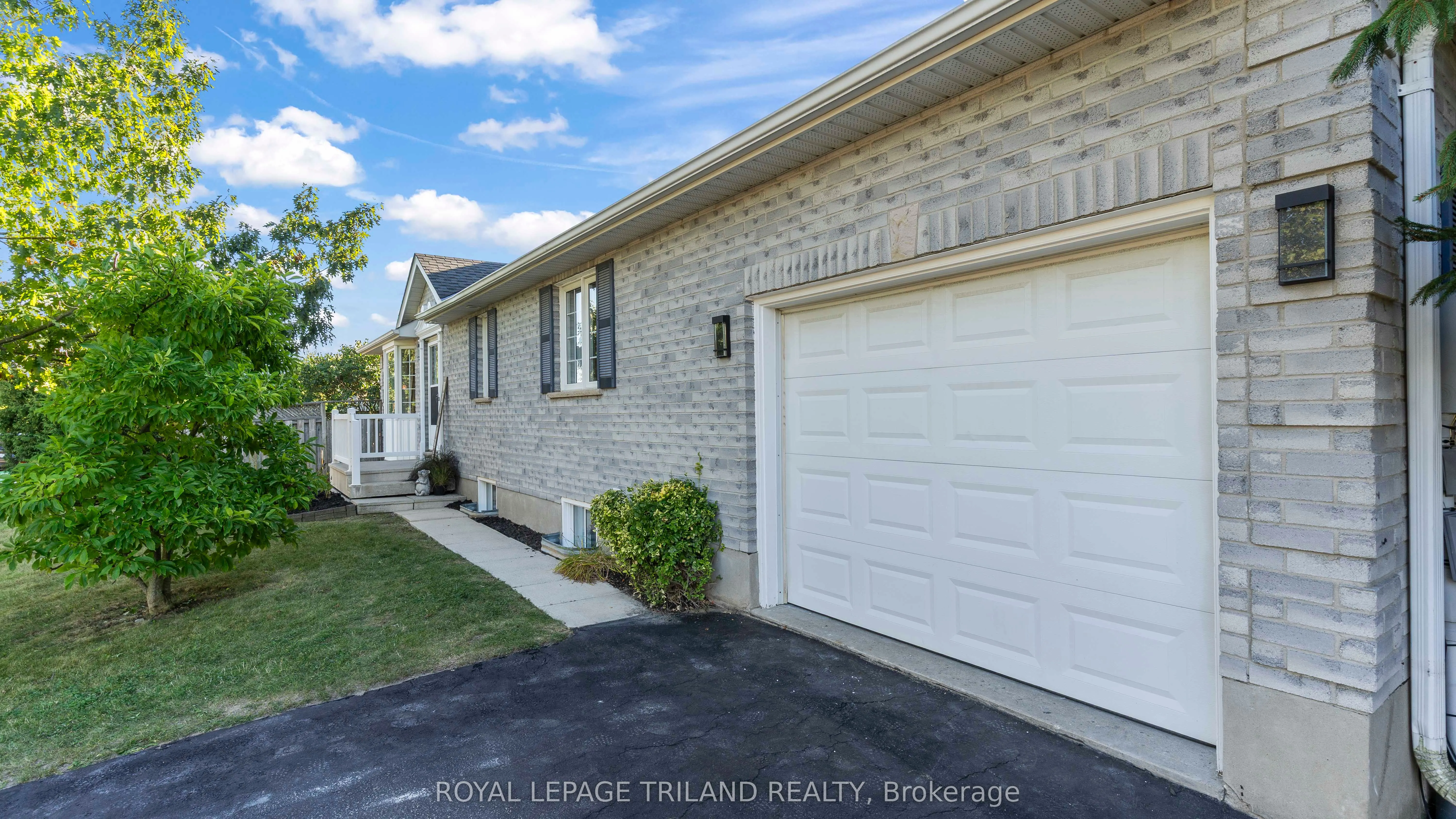 4 Schreyer Drive