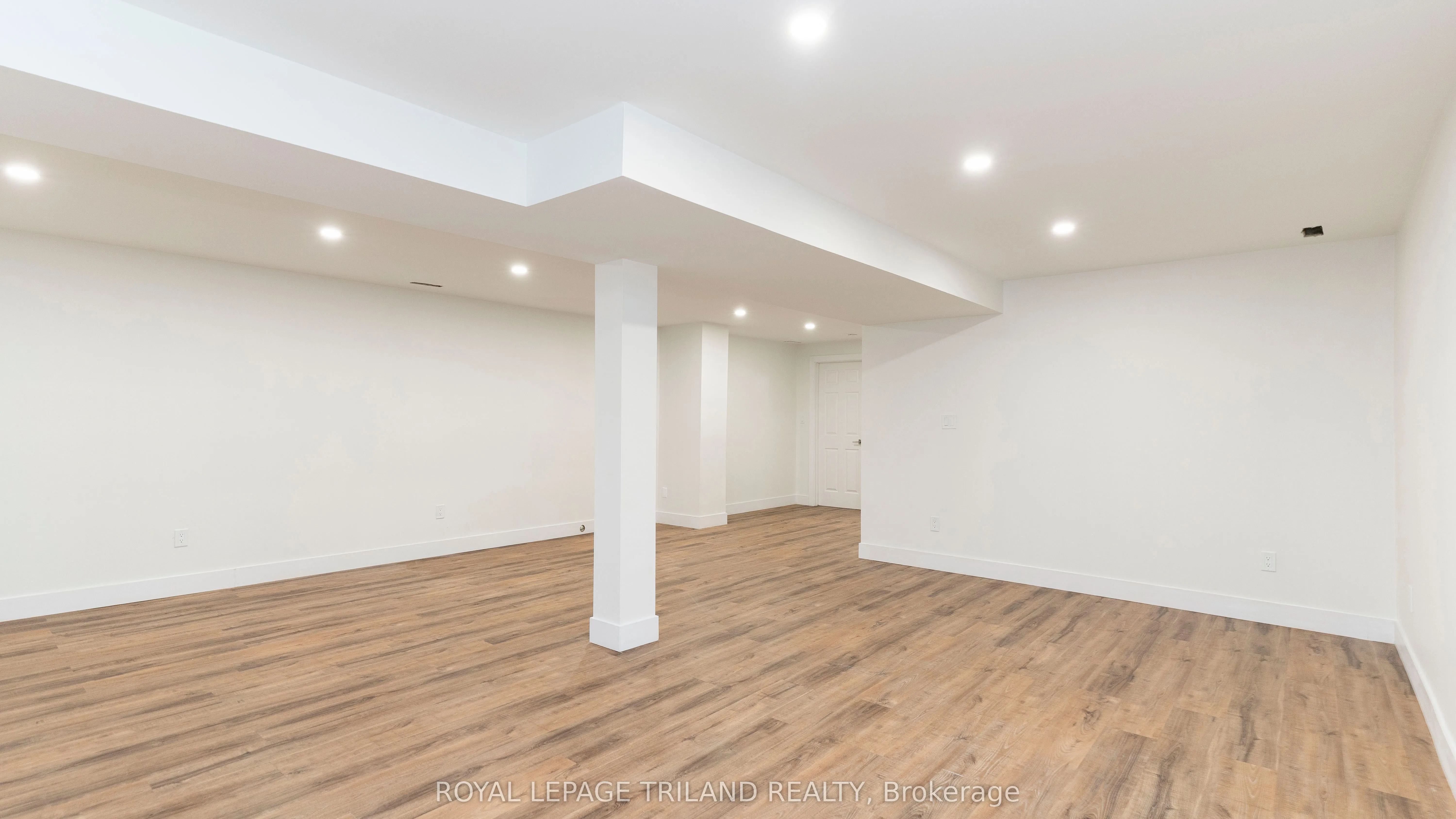 4 Schreyer Drive