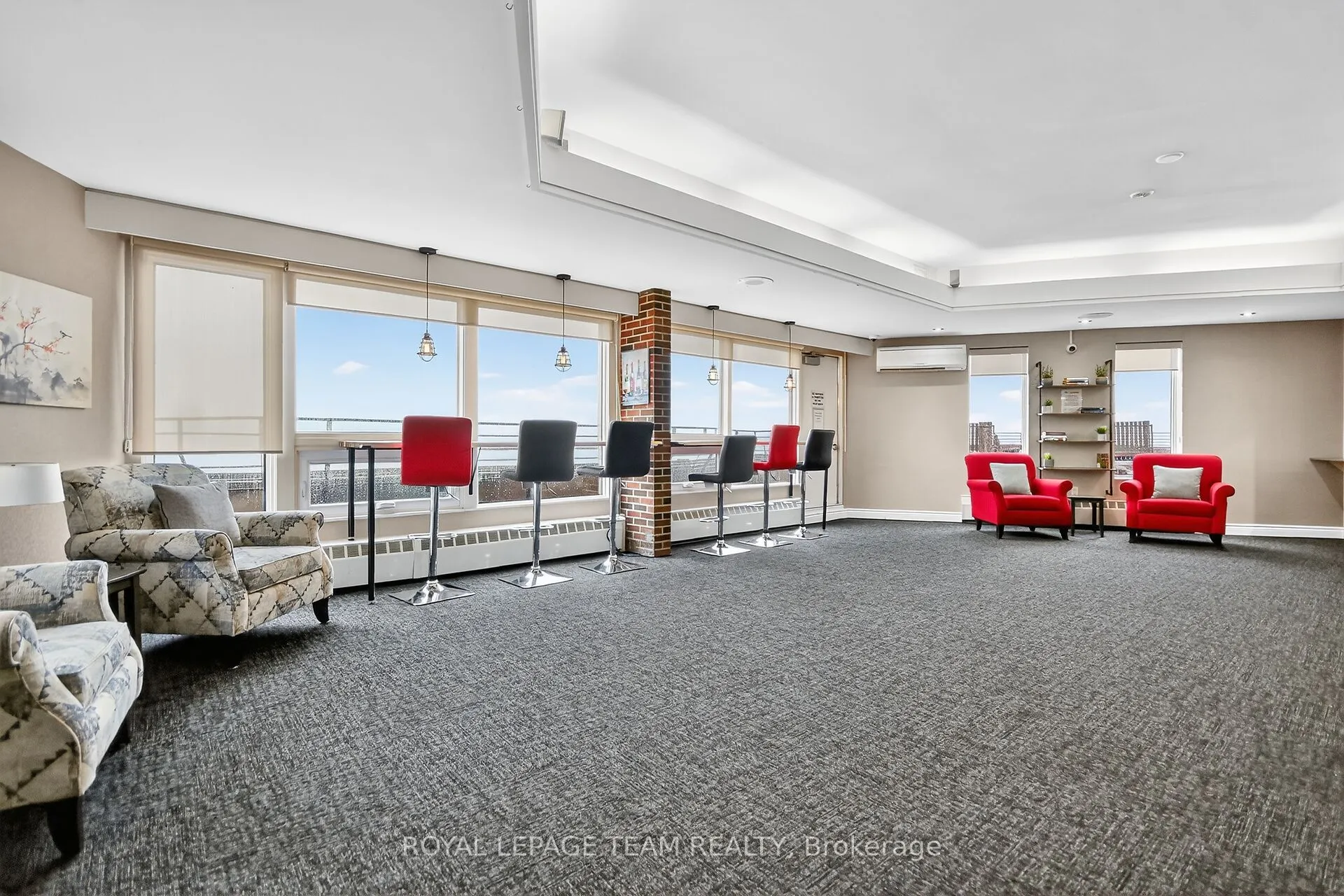 3100 Carling Avenue, #513
