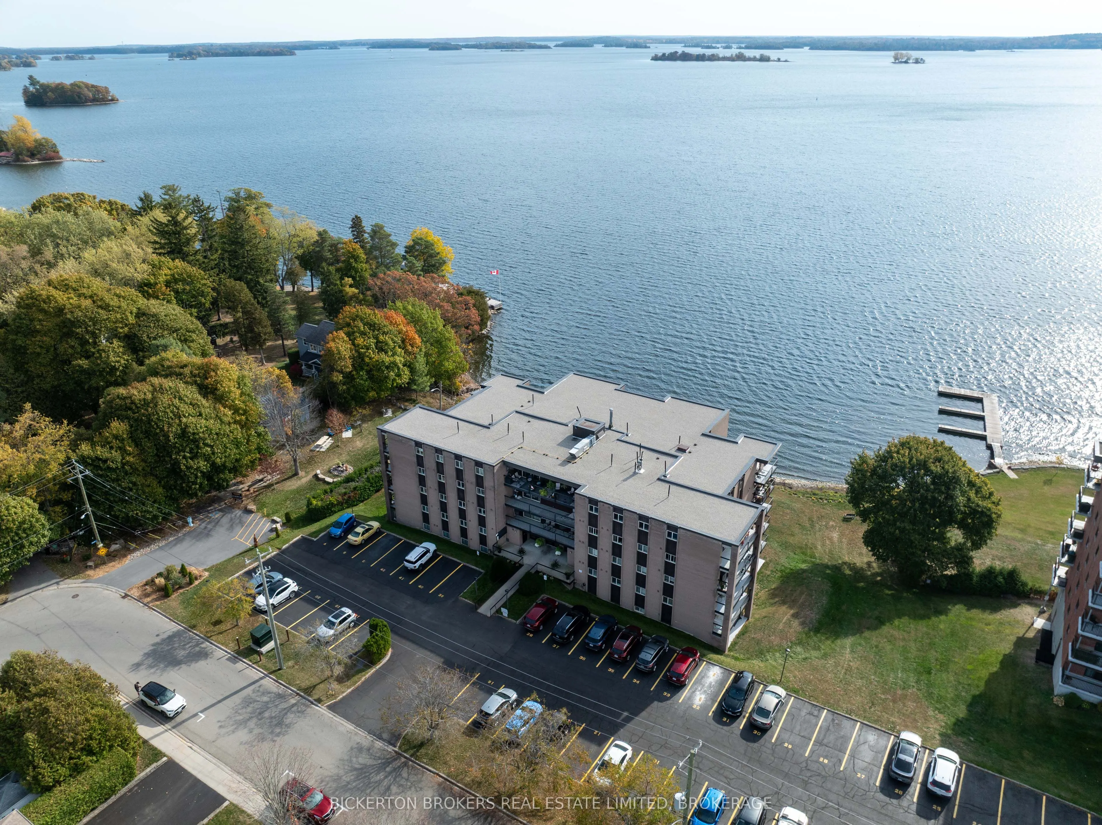 610 William Street S, #406