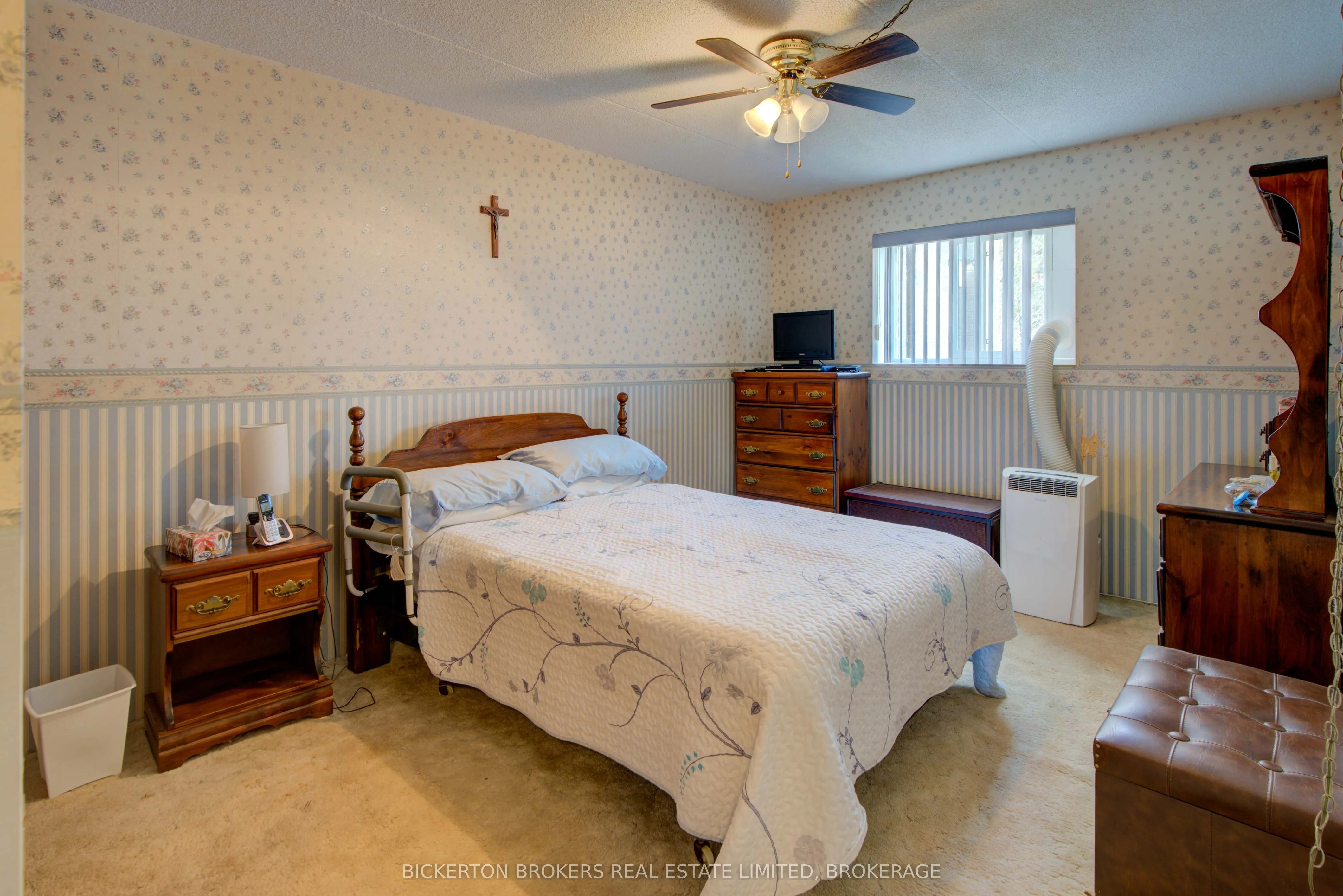 610 William Street S, #406