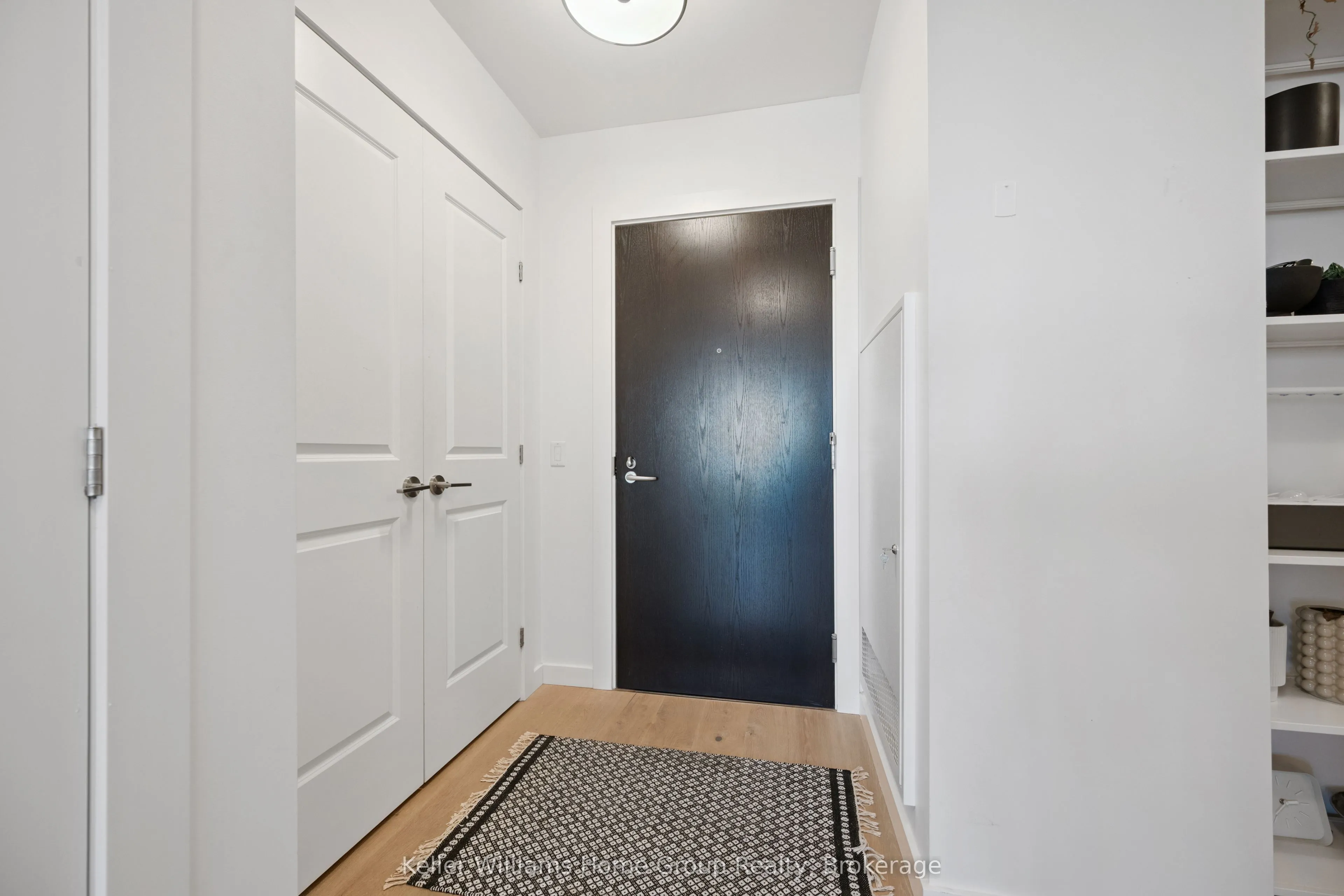 181 King Street S, #1105