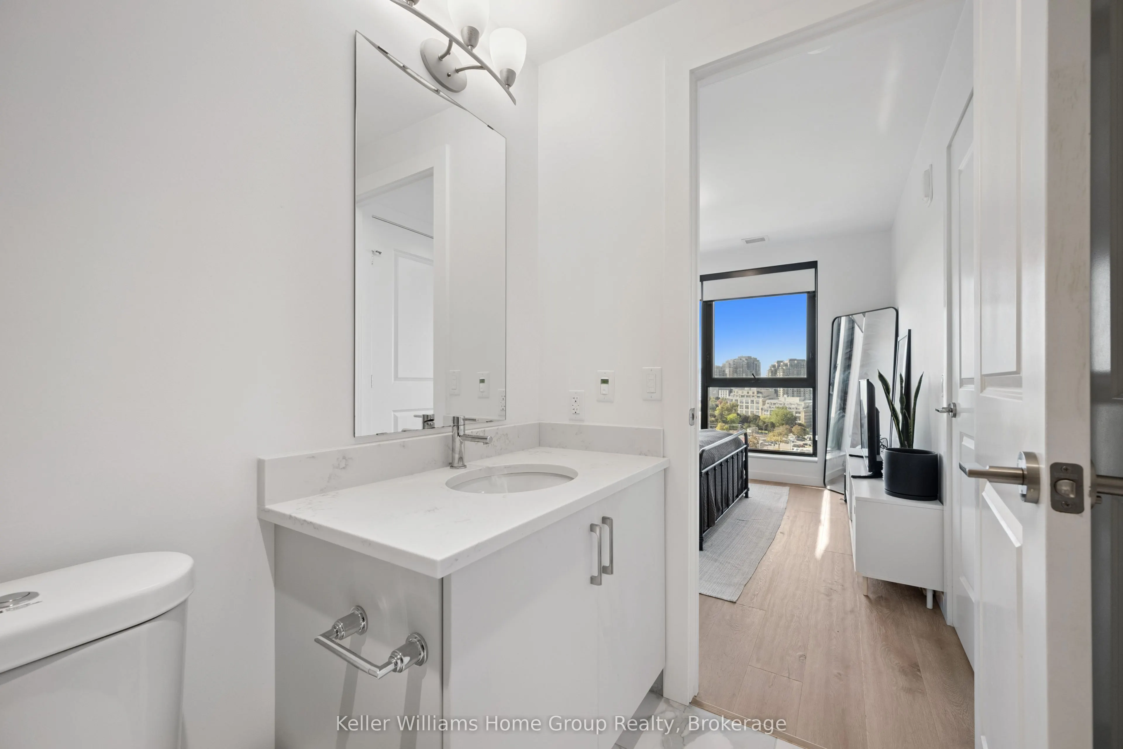181 King Street S, #1105