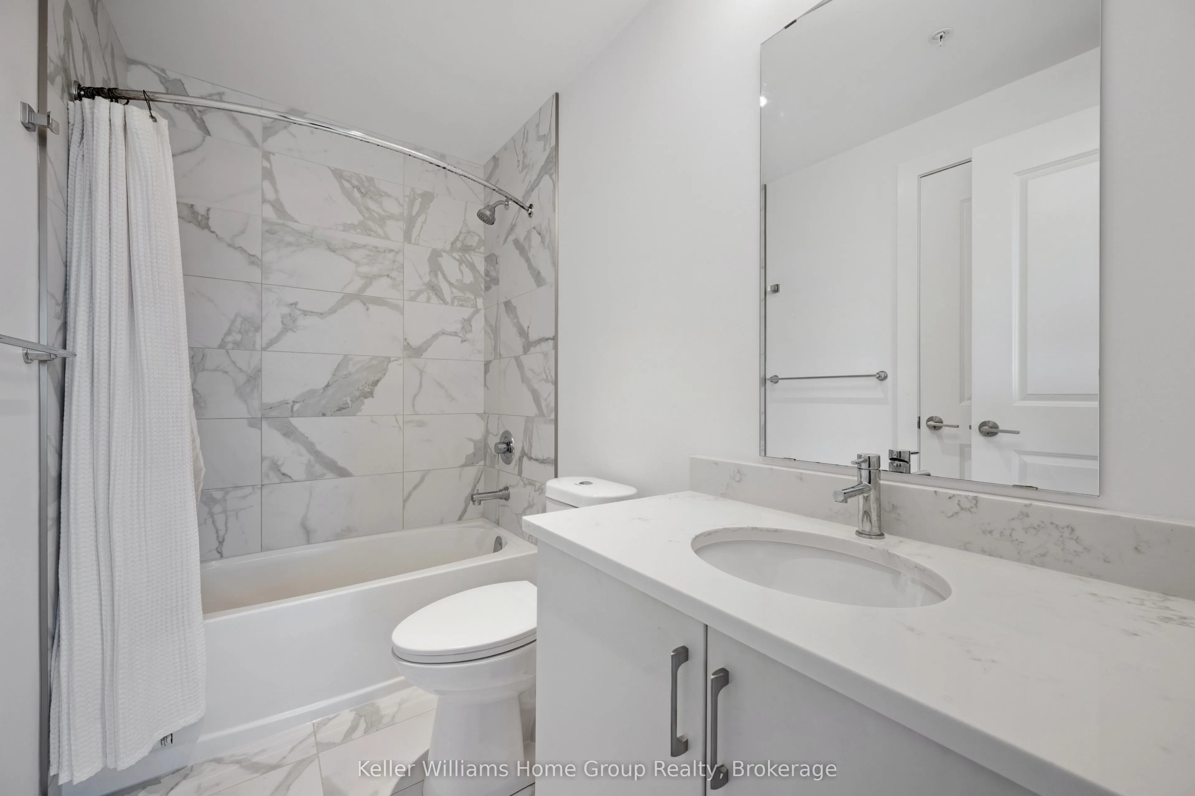 181 King Street S, #1105