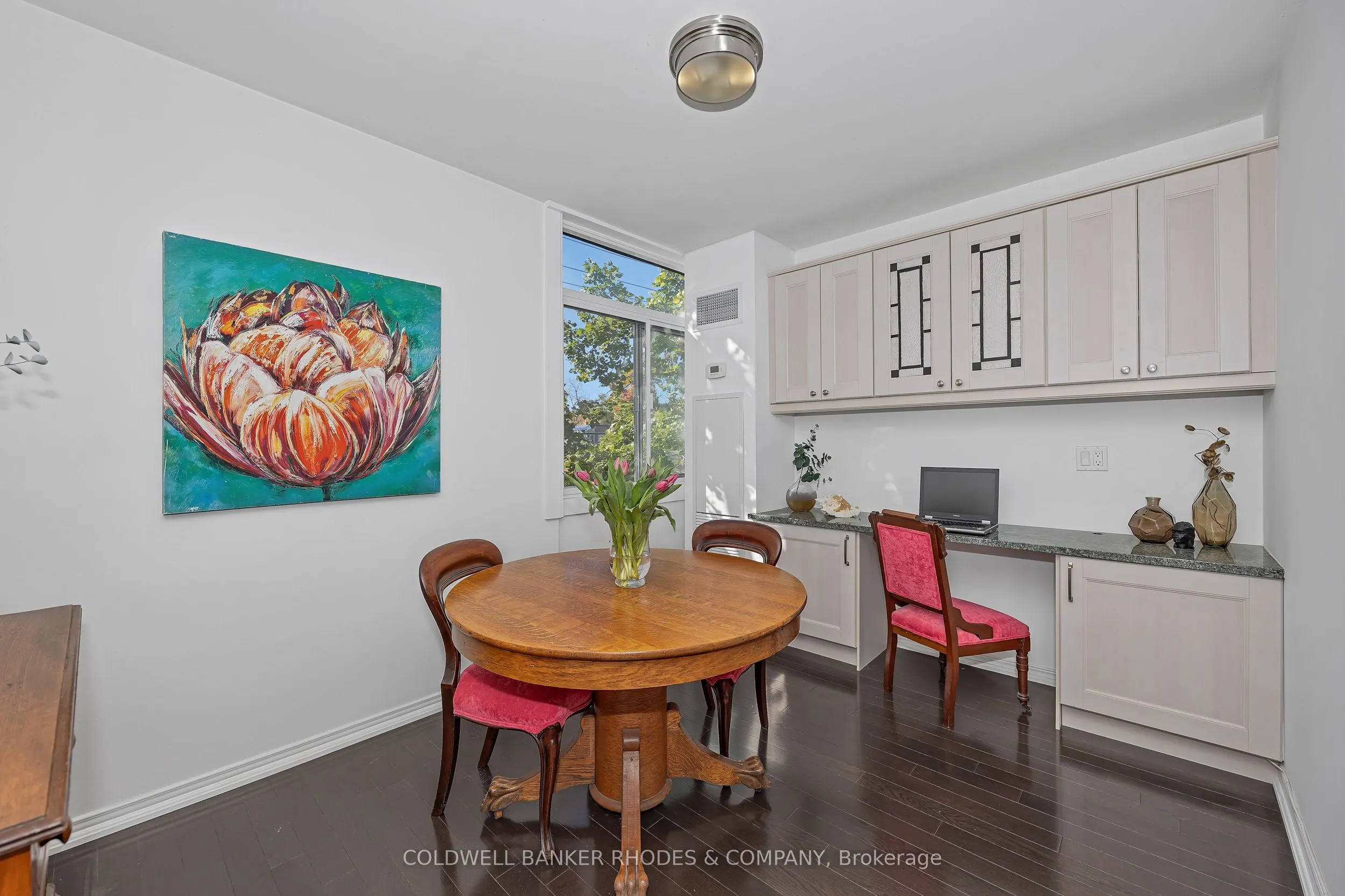 60 McLeod Street, #402