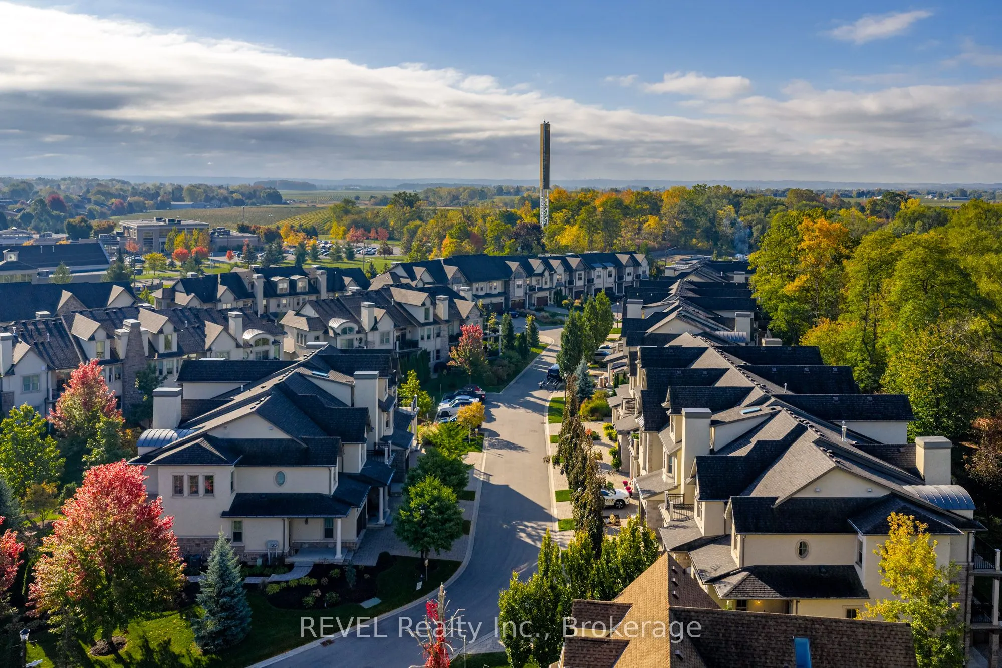 7 Aberdeen Lane S, #A7