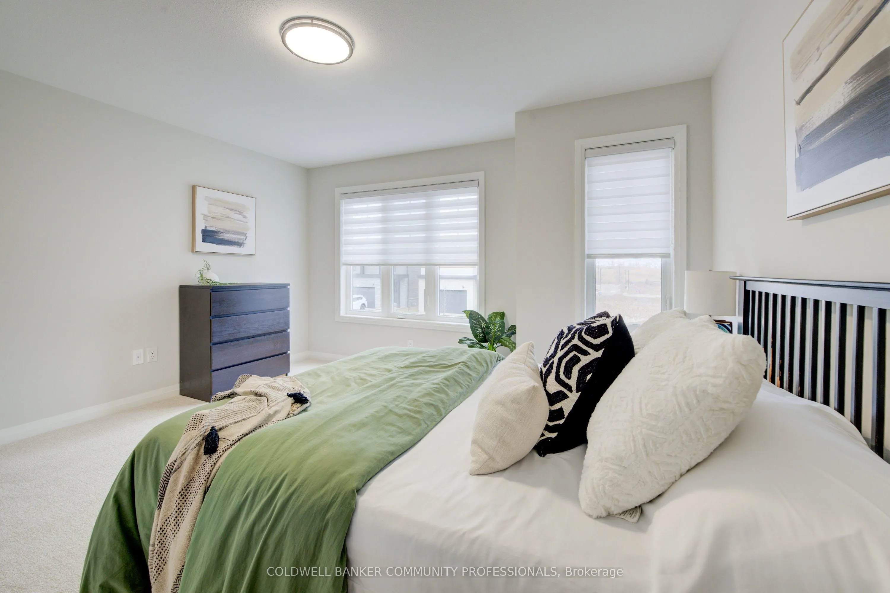 36 Alicia Crescent