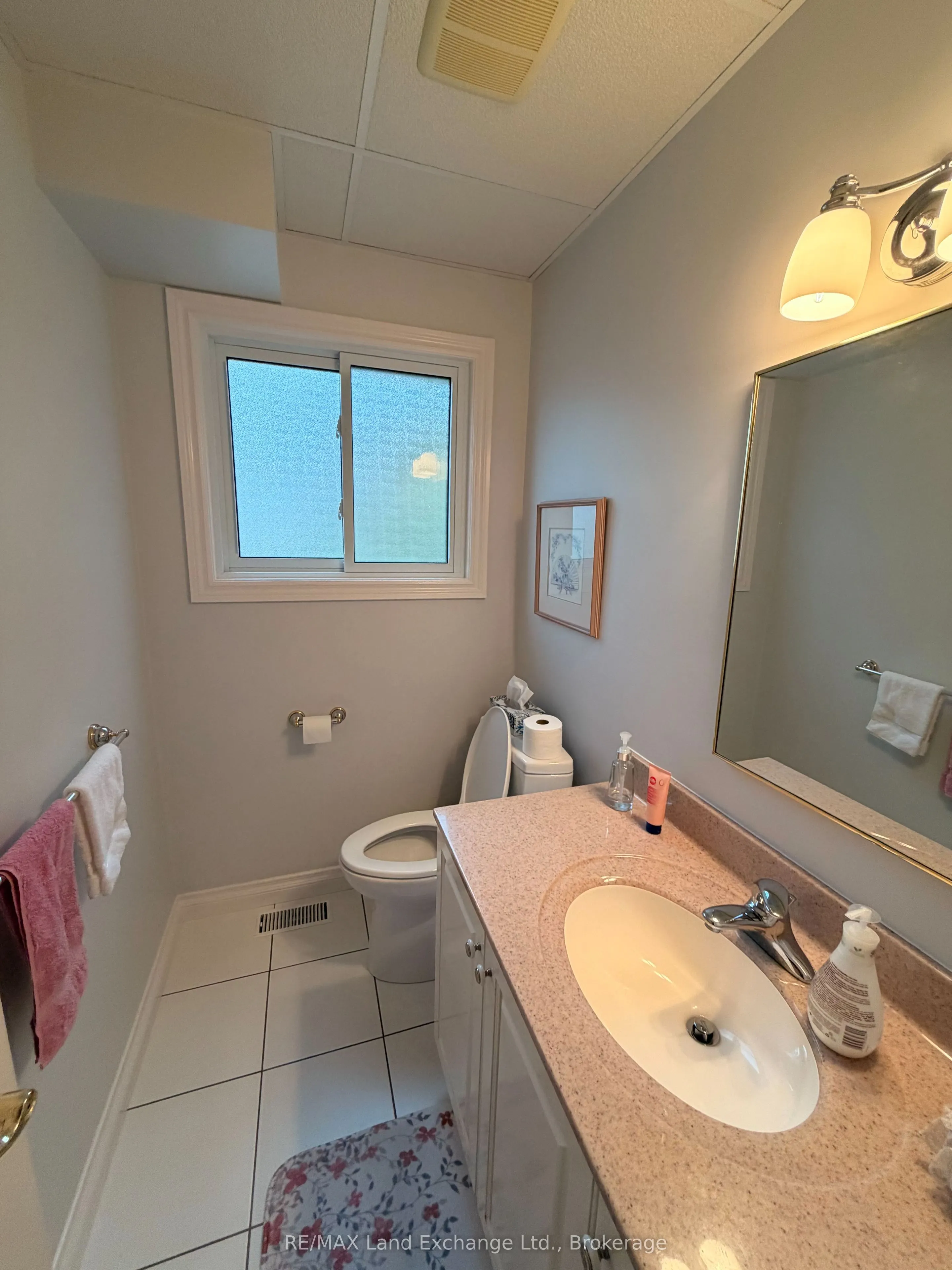 228 Willow Road
