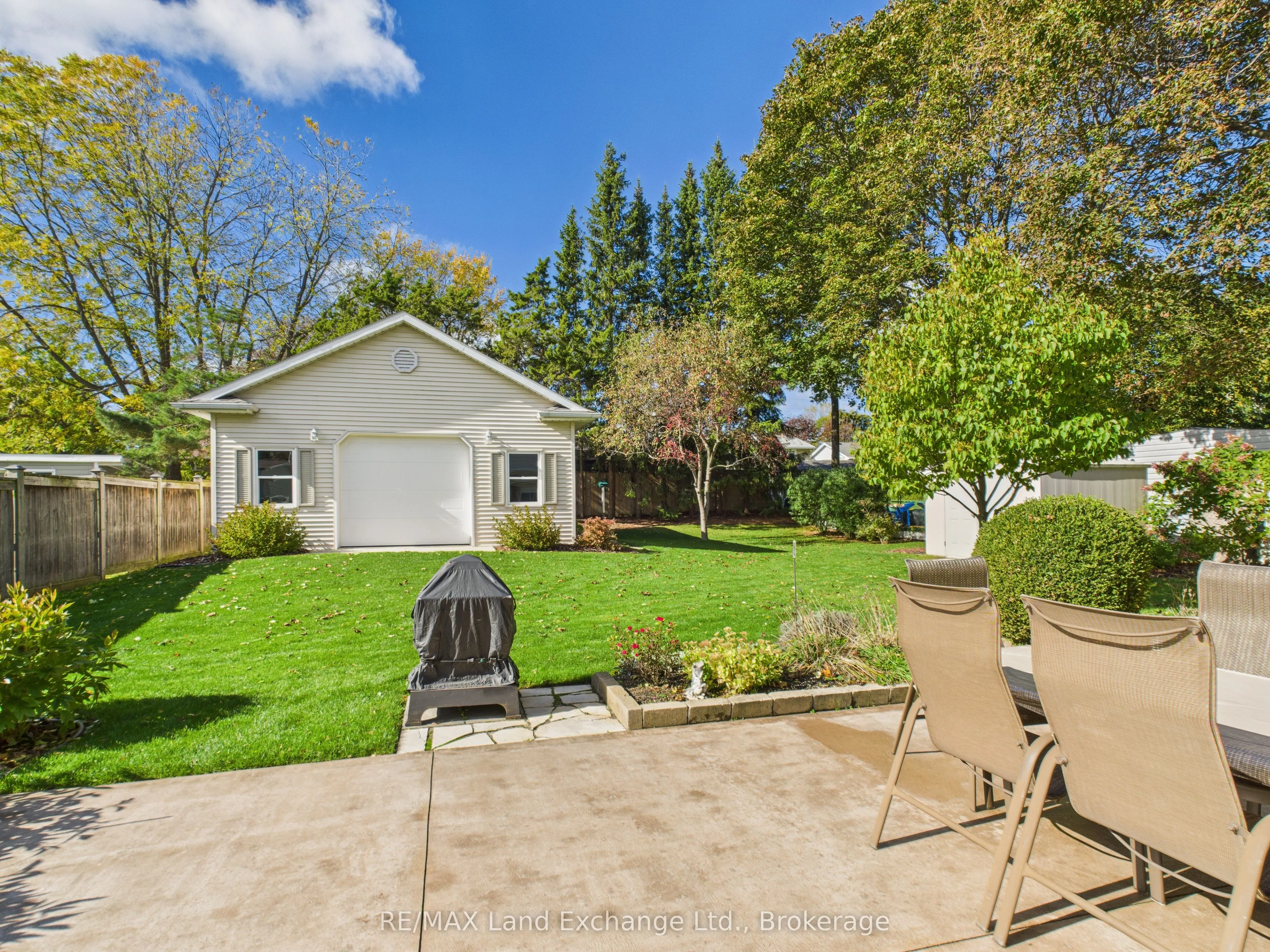 228 Willow Road