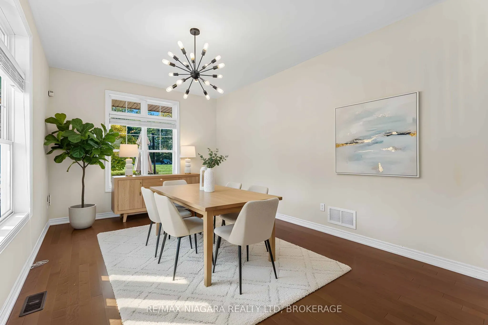 750 Lakeshore Road