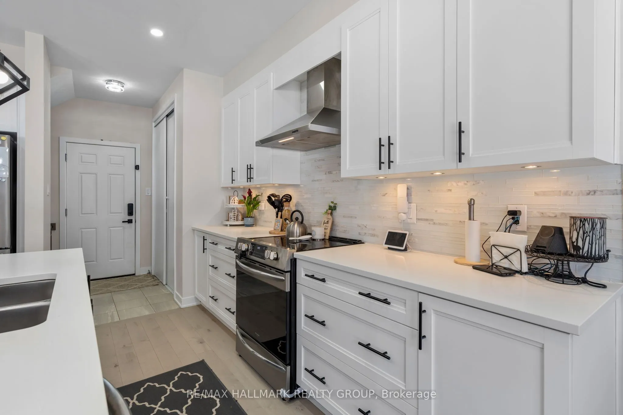 1015 Keeper Heights