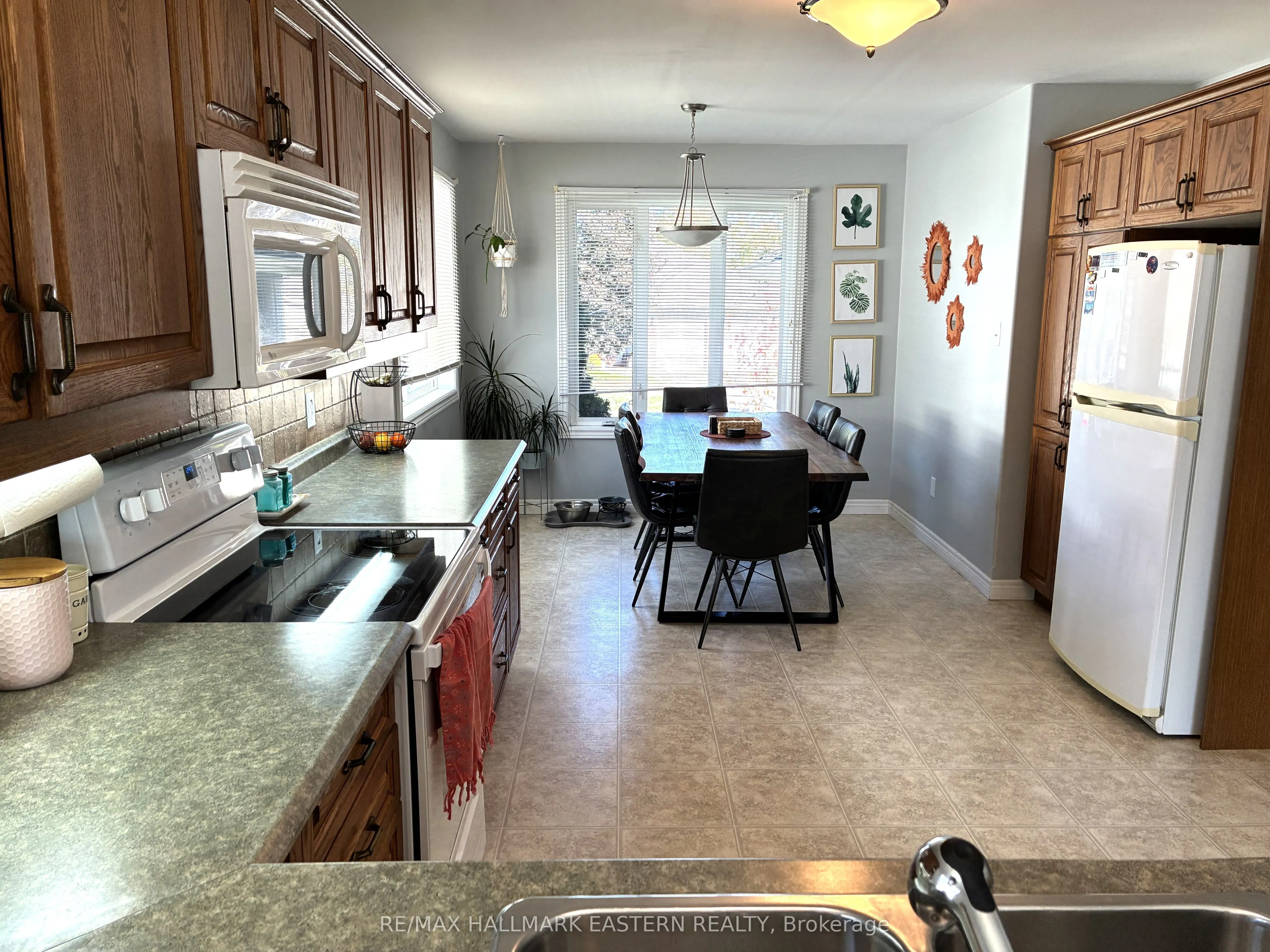 52 Birch Crescent