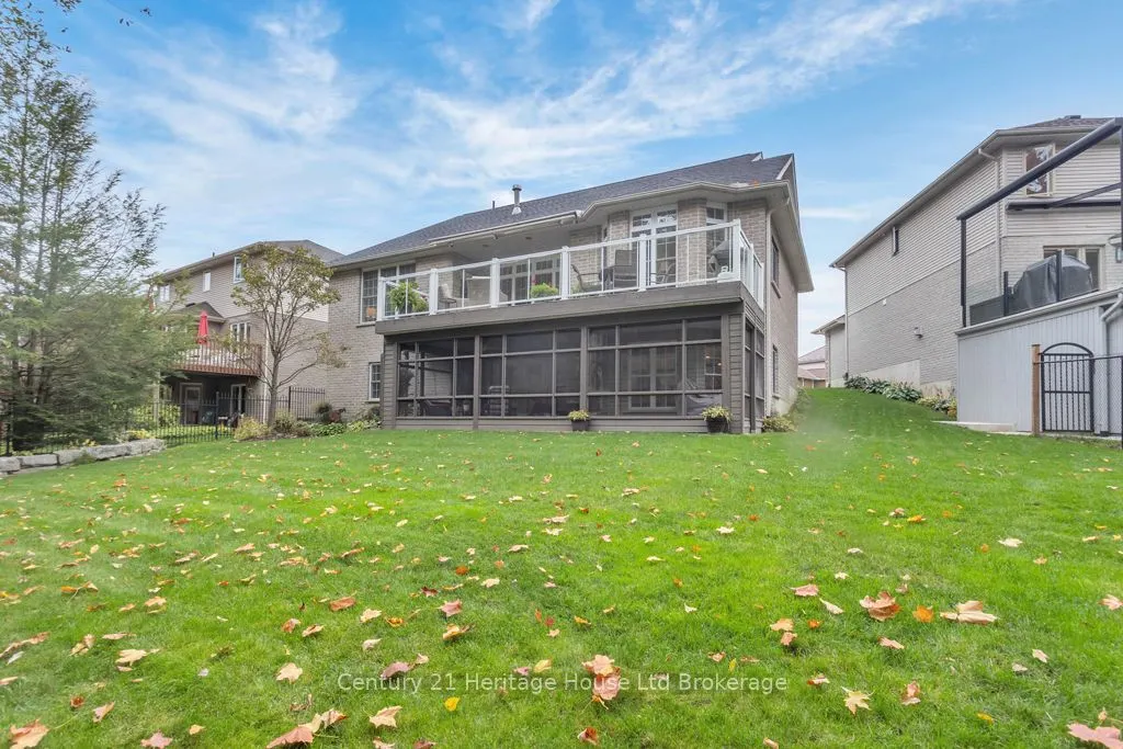 455 Parrott Place