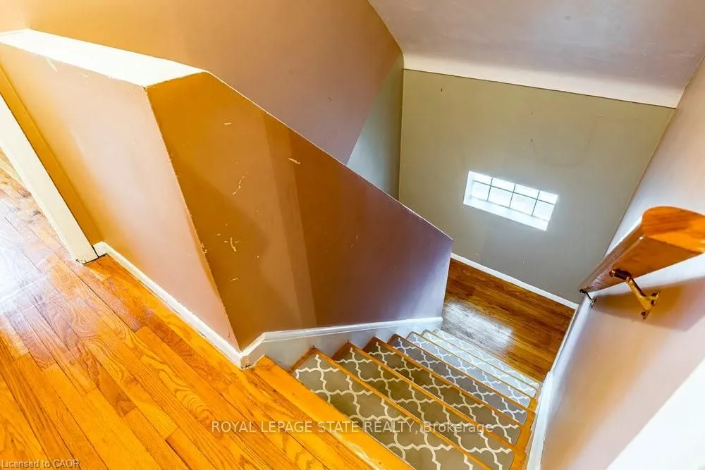 8 Sylvia Crescent