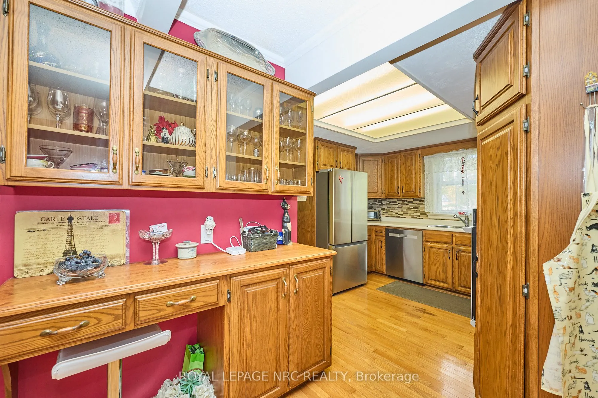 7 Hallcrest Avenue