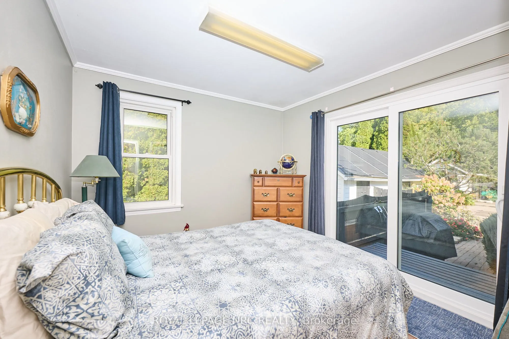 7 Hallcrest Avenue