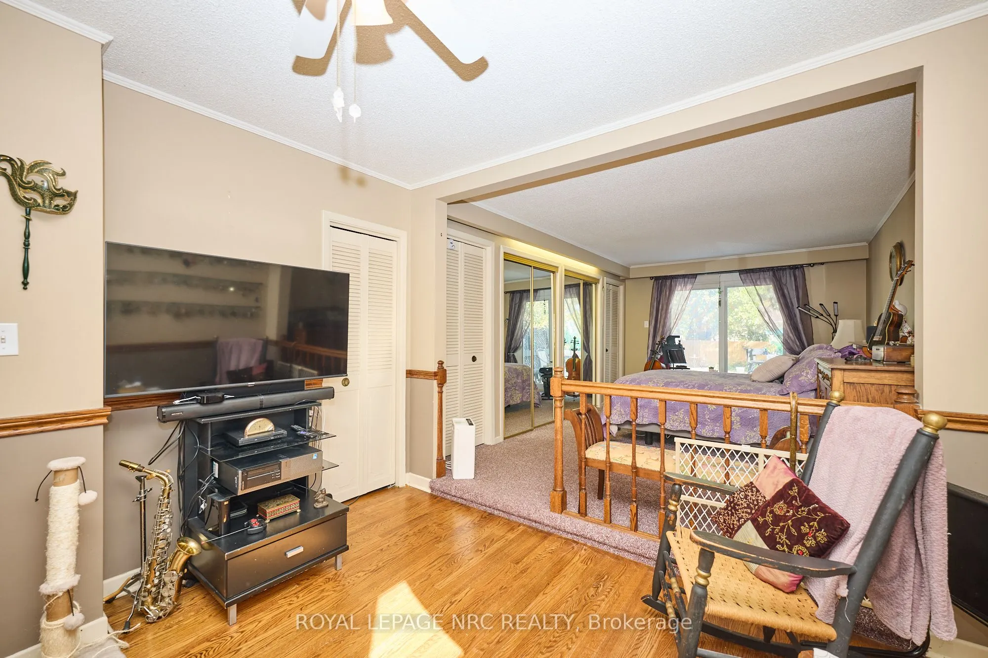 7 Hallcrest Avenue