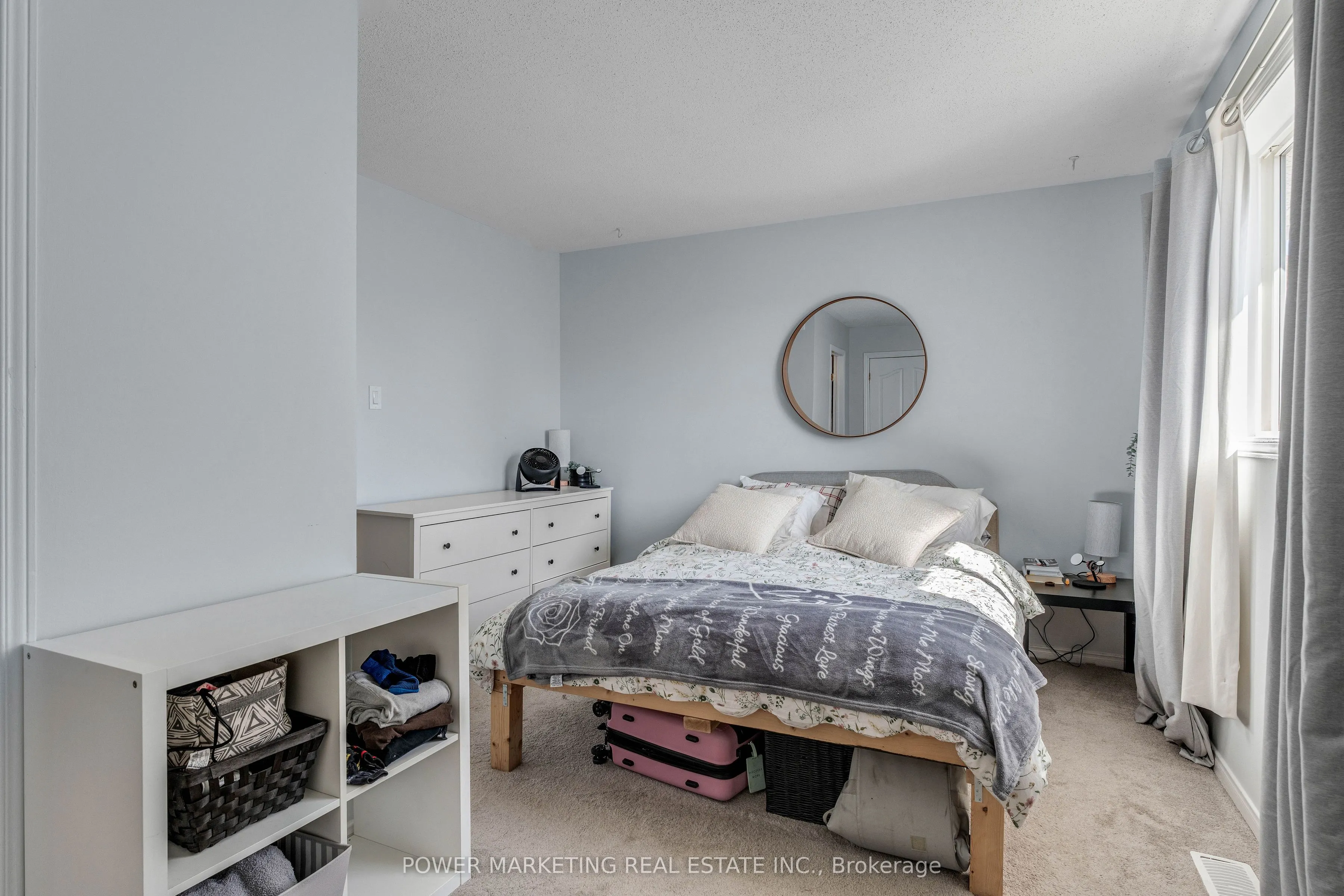 783 Nesting Way
