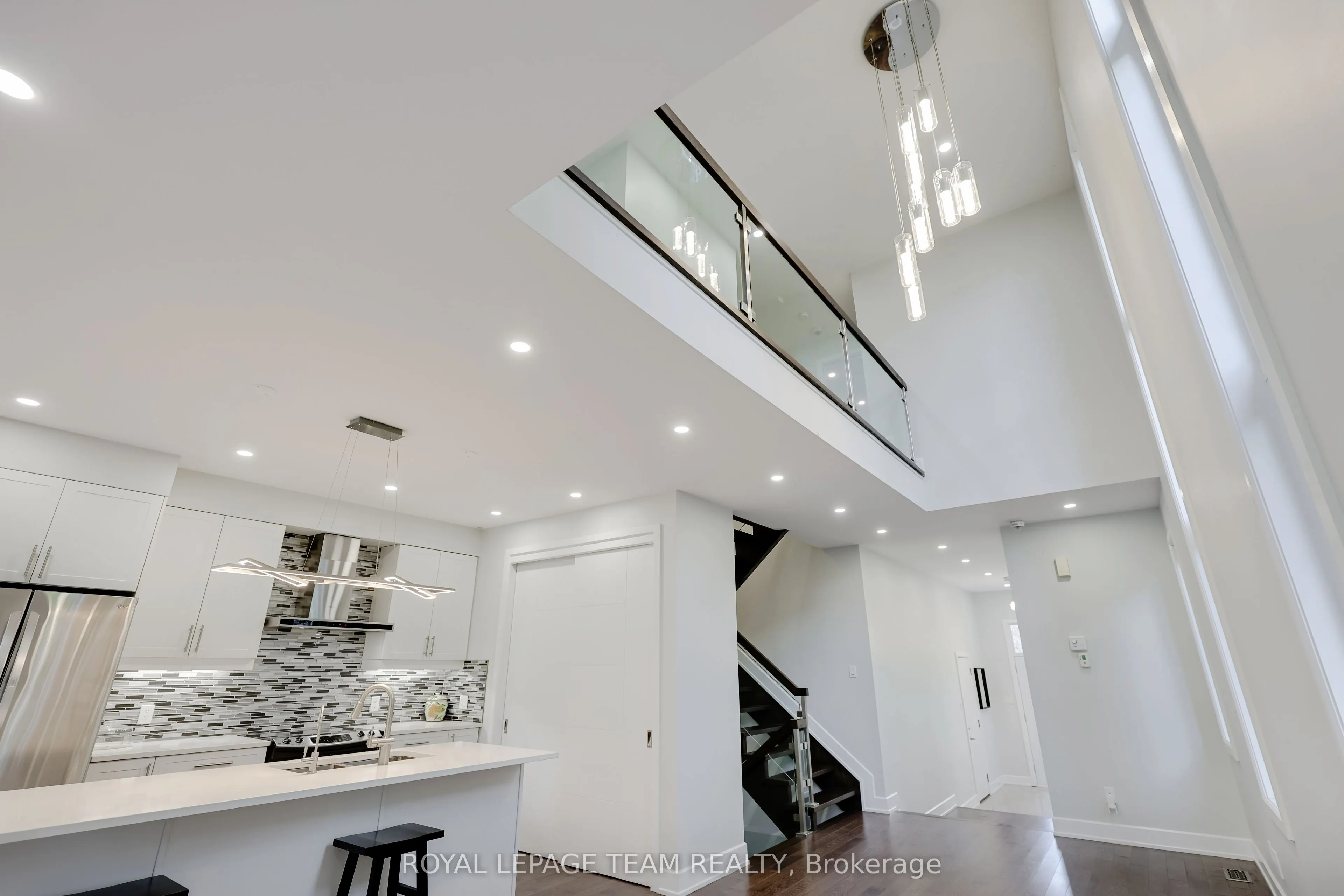 38 Sunnymede Avenue