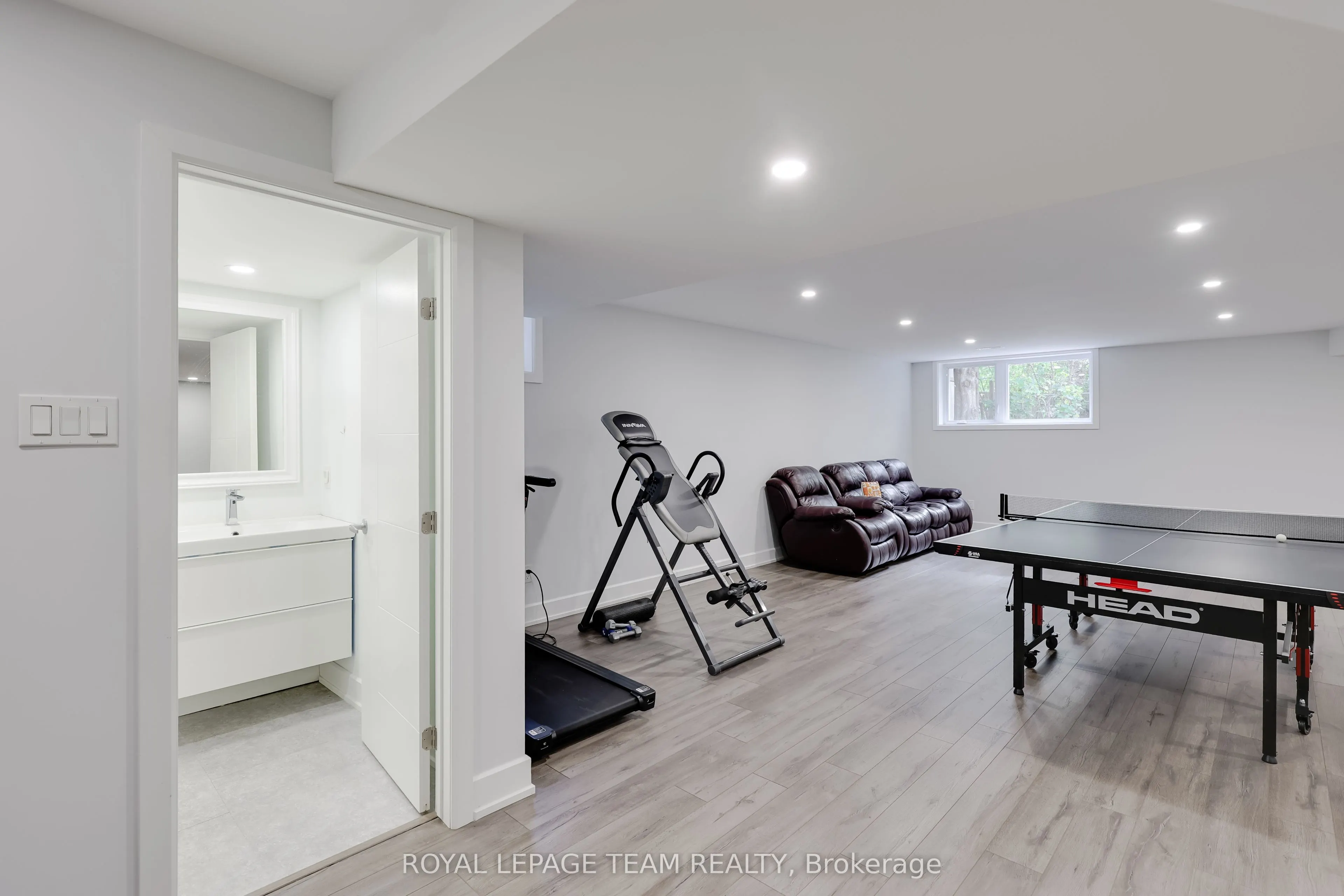 38 Sunnymede Avenue