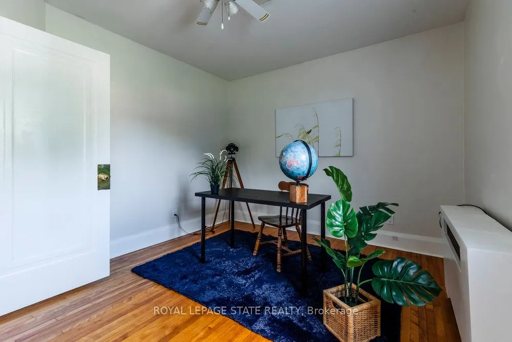 37 Lower Horning Road