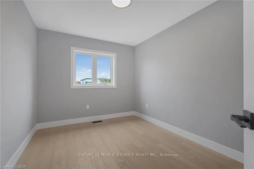 84 Beland Avenue, #(Upper)