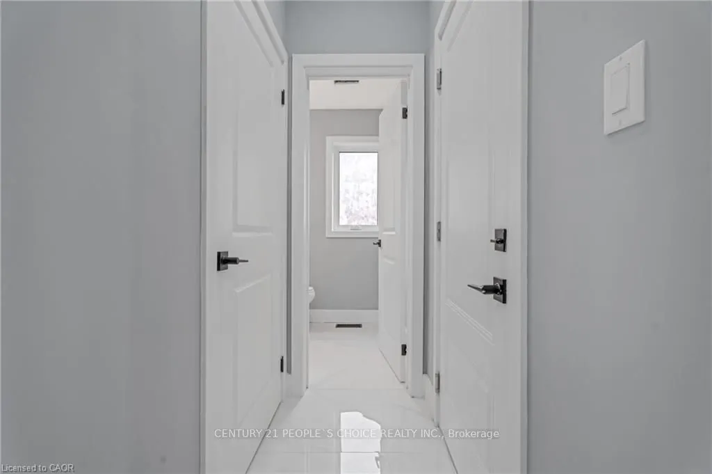 84 Beland Avenue, #(Upper)