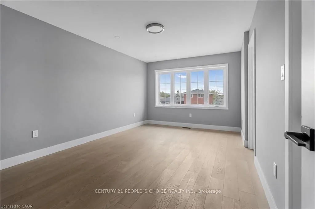 84 Beland Avenue, #(Upper)