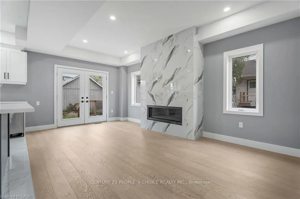 84 Beland Avenue, #(Upper)